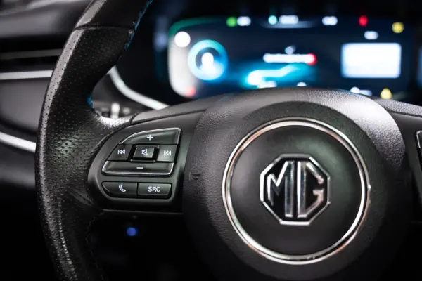 MG Marvel R 70 kWh Luxury 14
