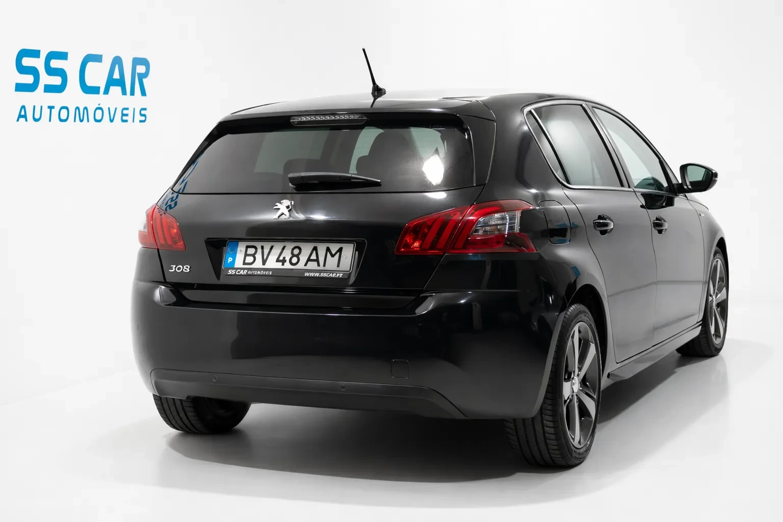 Peugeot 308 1.2 PureTech Allure EAT8 2