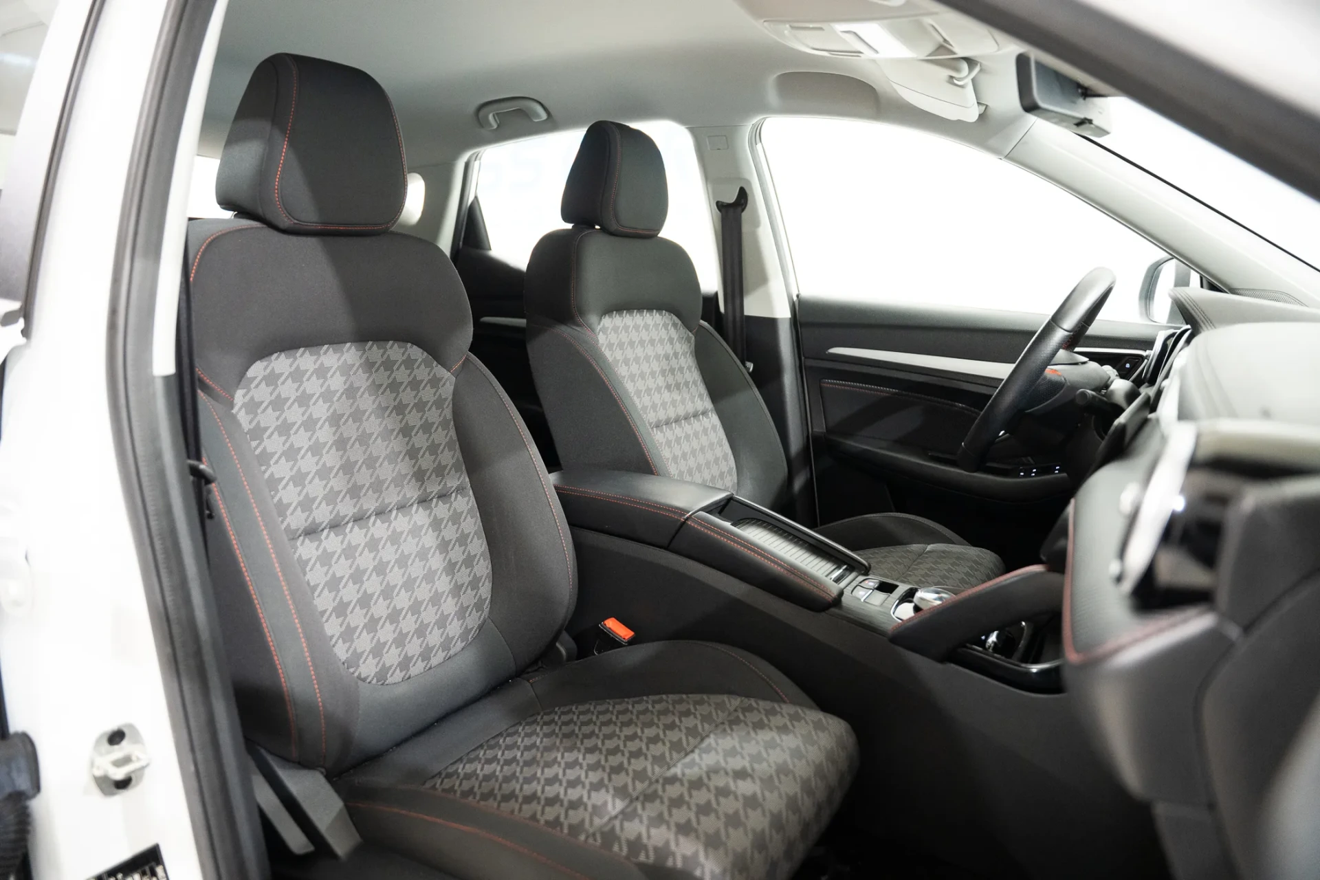 MG ZS EV 50.3 kWh Comfort 26