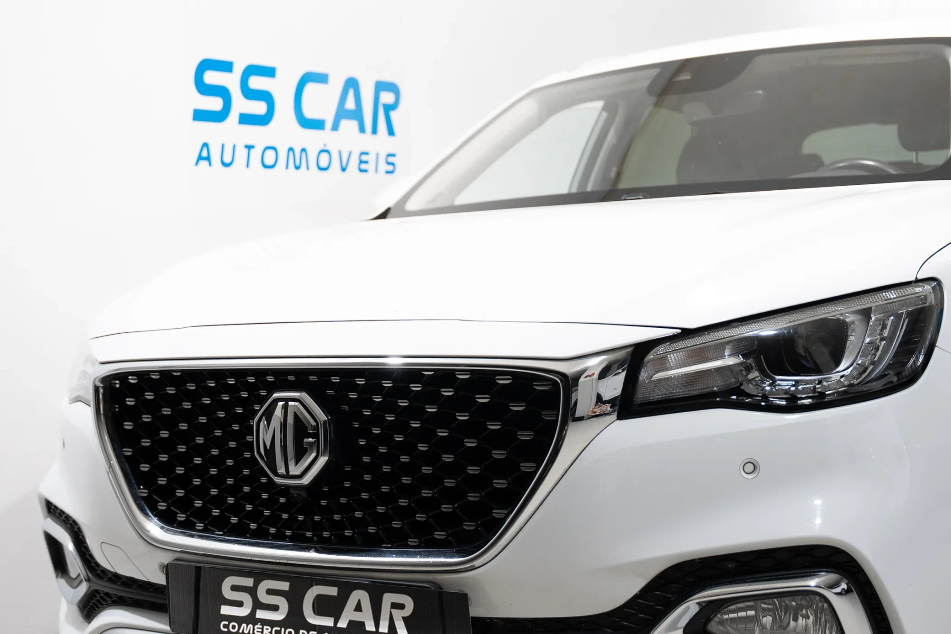 MG EHS 1.5 T-GDI Plug-in Hybrid Luxury 3