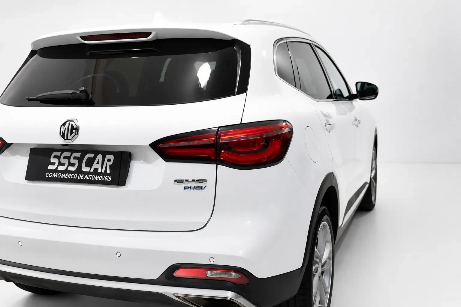 MG EHS 1.5 T-GDI Plug-in Hybrid Luxury 8