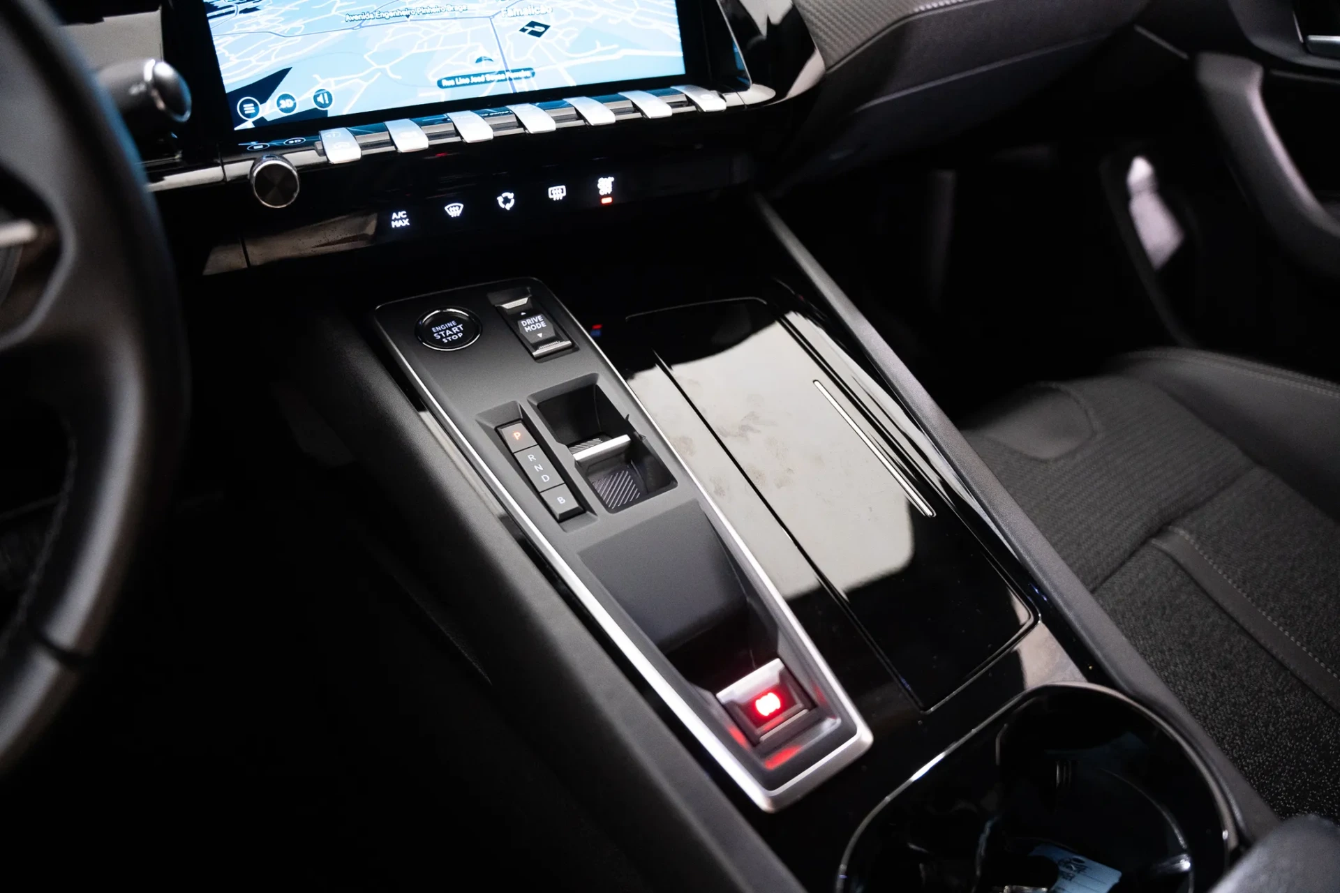 Peugeot 508 SW 1.6 Hybrid Allure e-EAT8 16