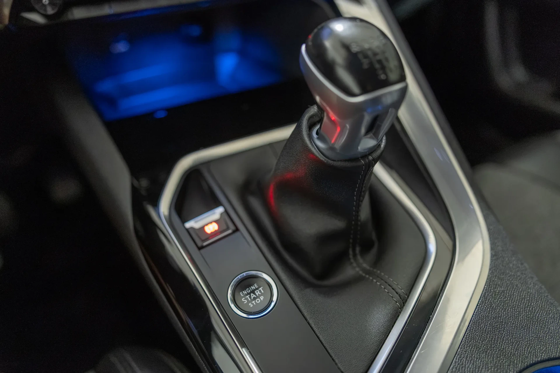 Peugeot 3008 1.2 PureTech Allure 14