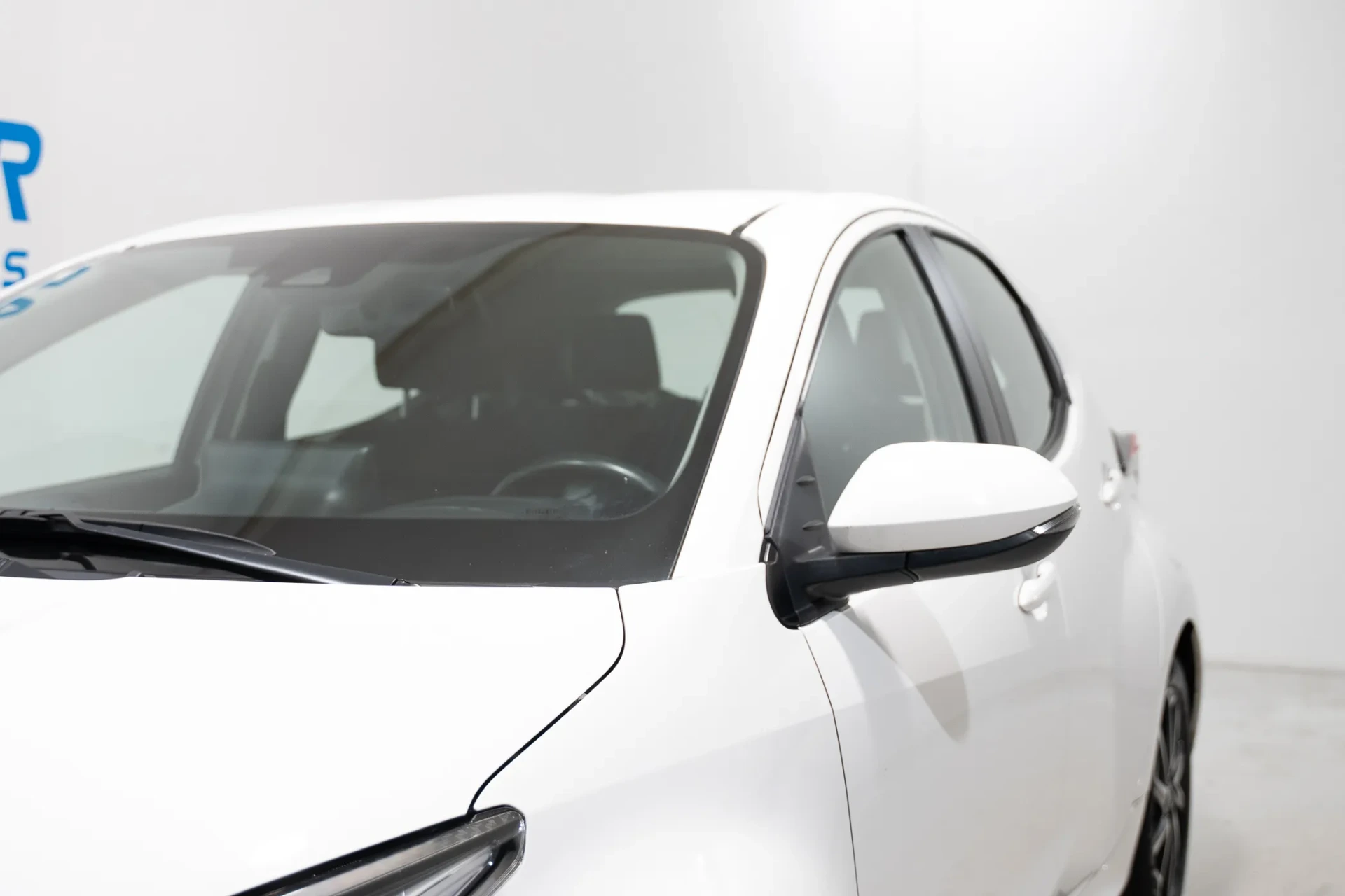 Toyota Yaris 1.5 HDF Comfort 4