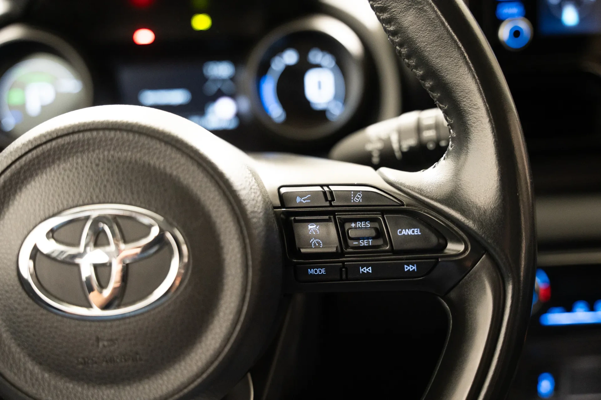 Toyota Yaris 1.5 HDF Comfort 22