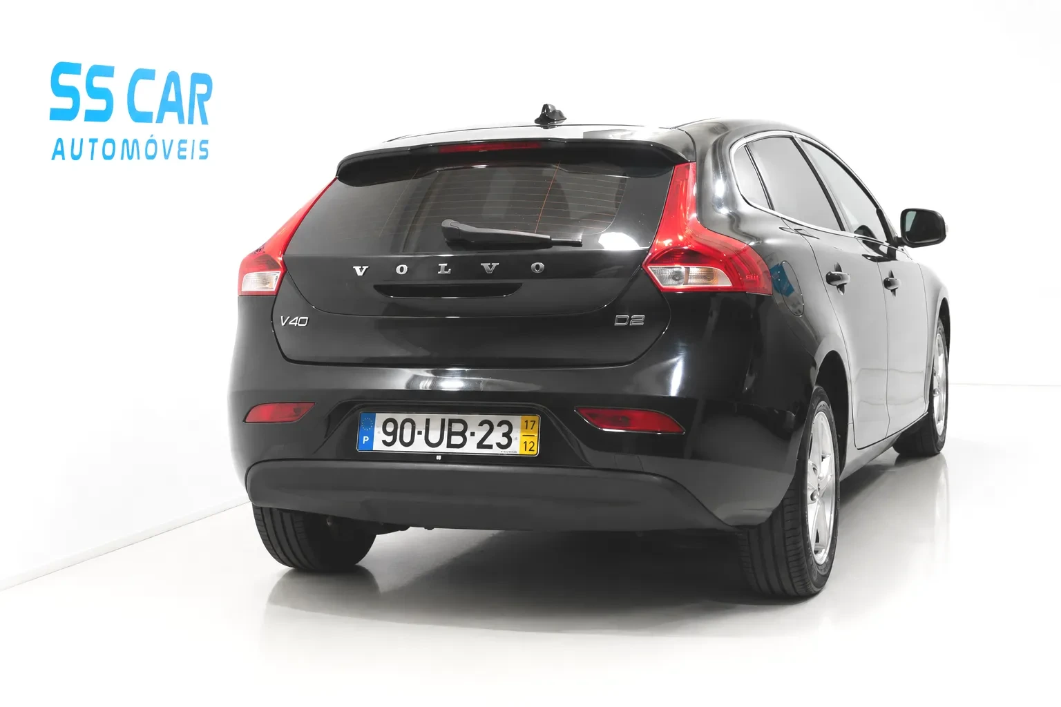 Volvo V40 2.0 D2 Momentum 5
