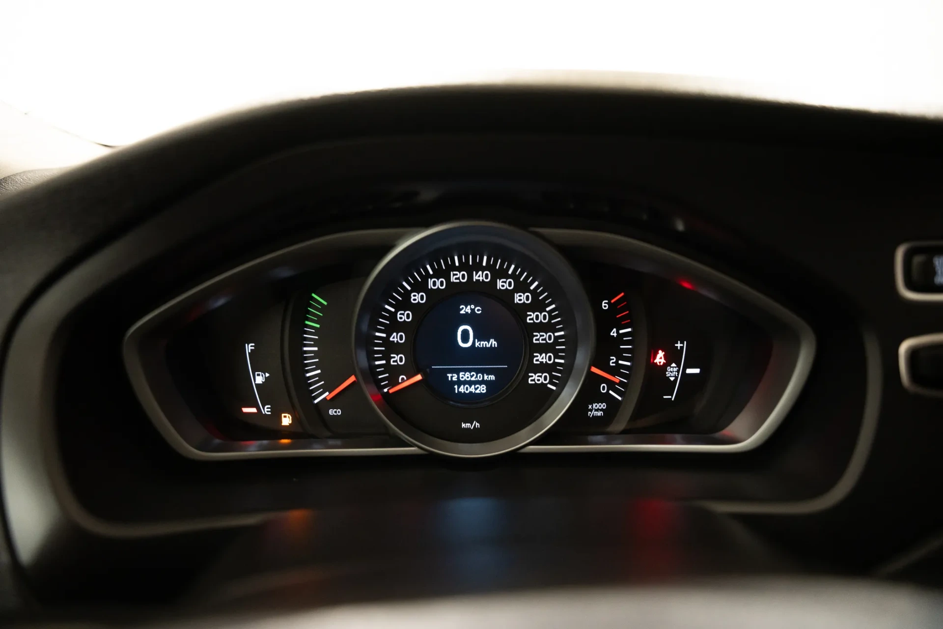 Volvo V40 2.0 D2 Momentum 21