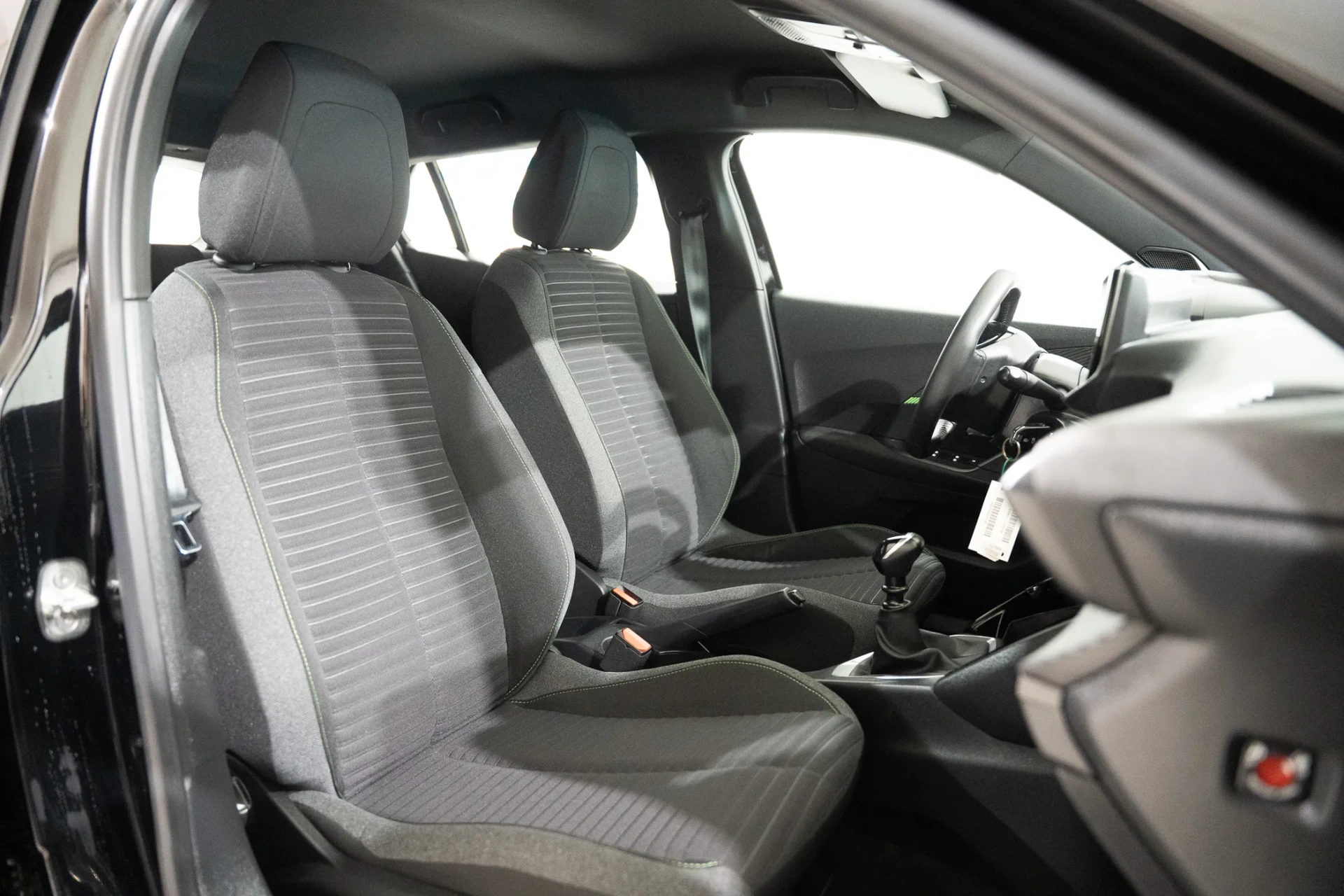 Peugeot 2008 1.2 PureTech Style 22