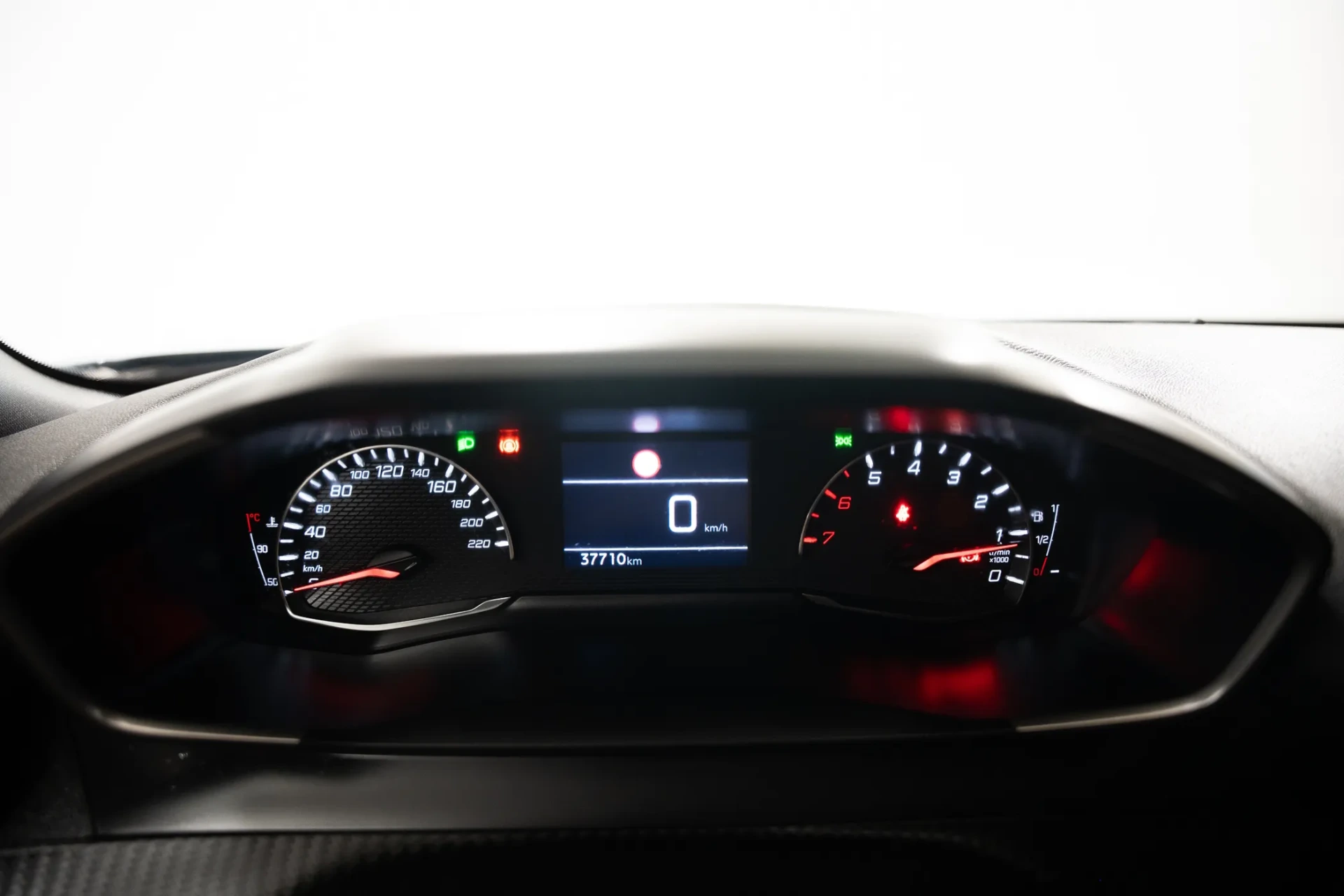 Peugeot 2008 1.2 PureTech Style 24