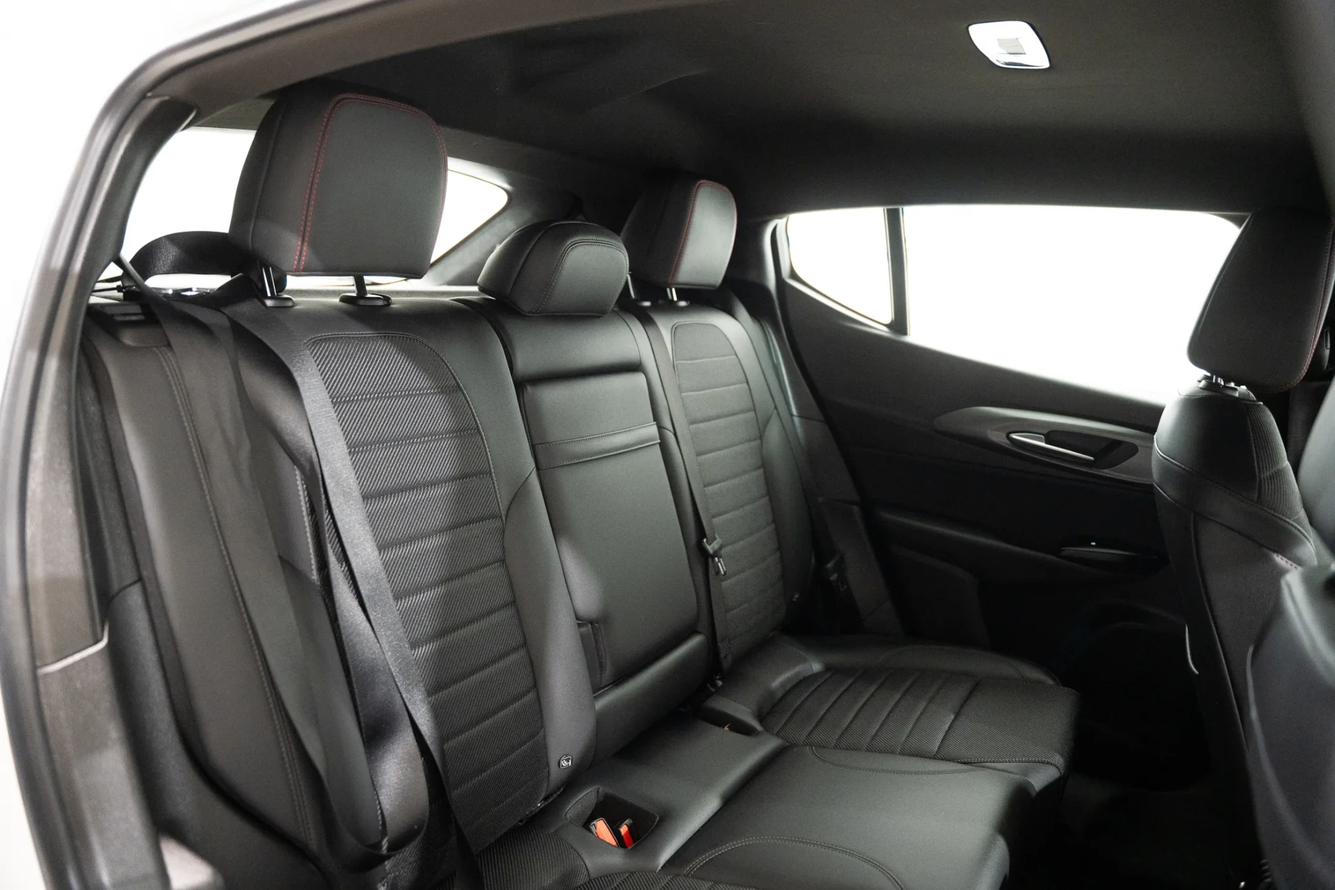 Alfa Romeo Tonale 1.5 Hybrid Sprint 23