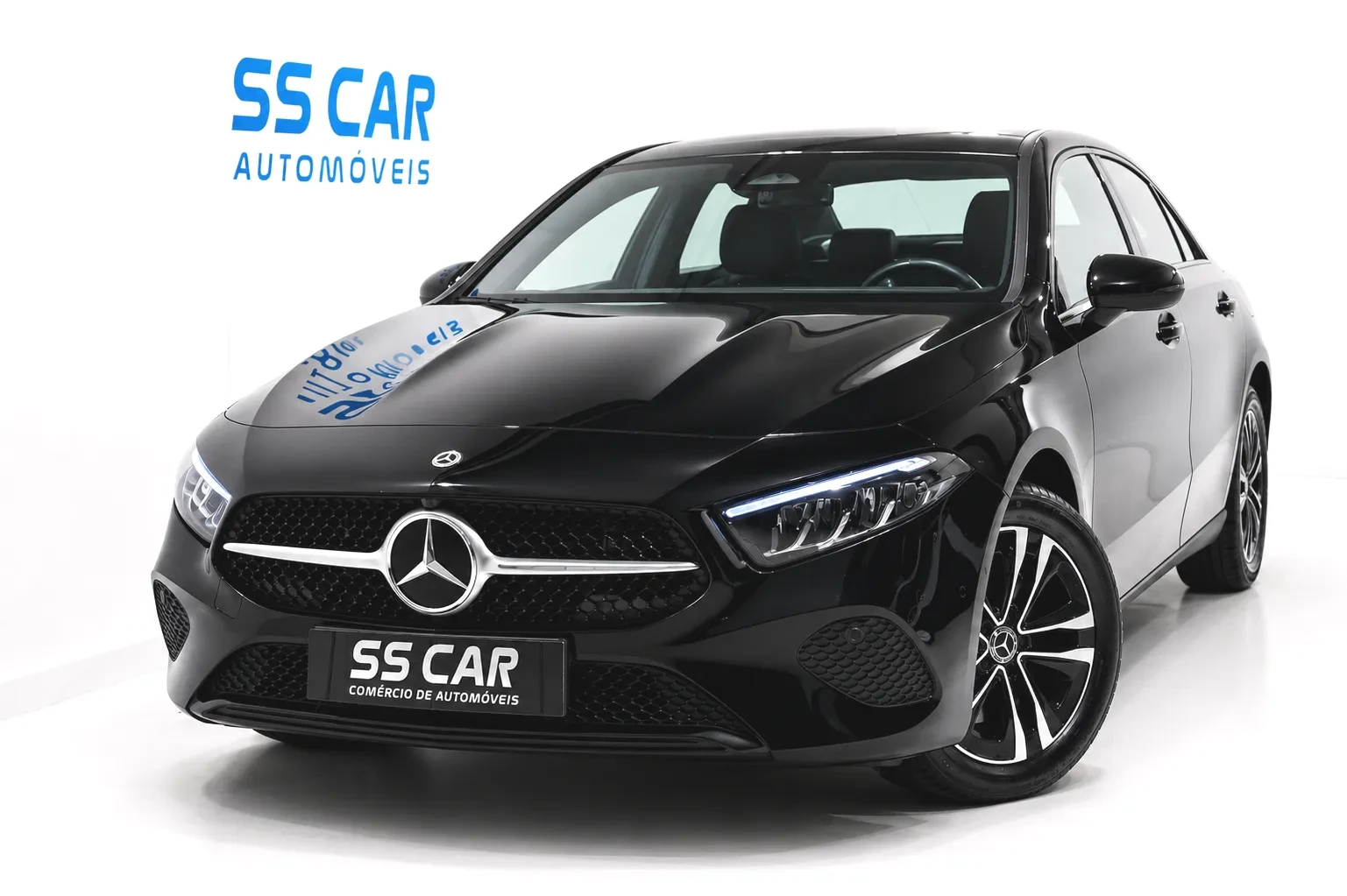 Mercedes-Benz A 250 Limousine e Progressive 1