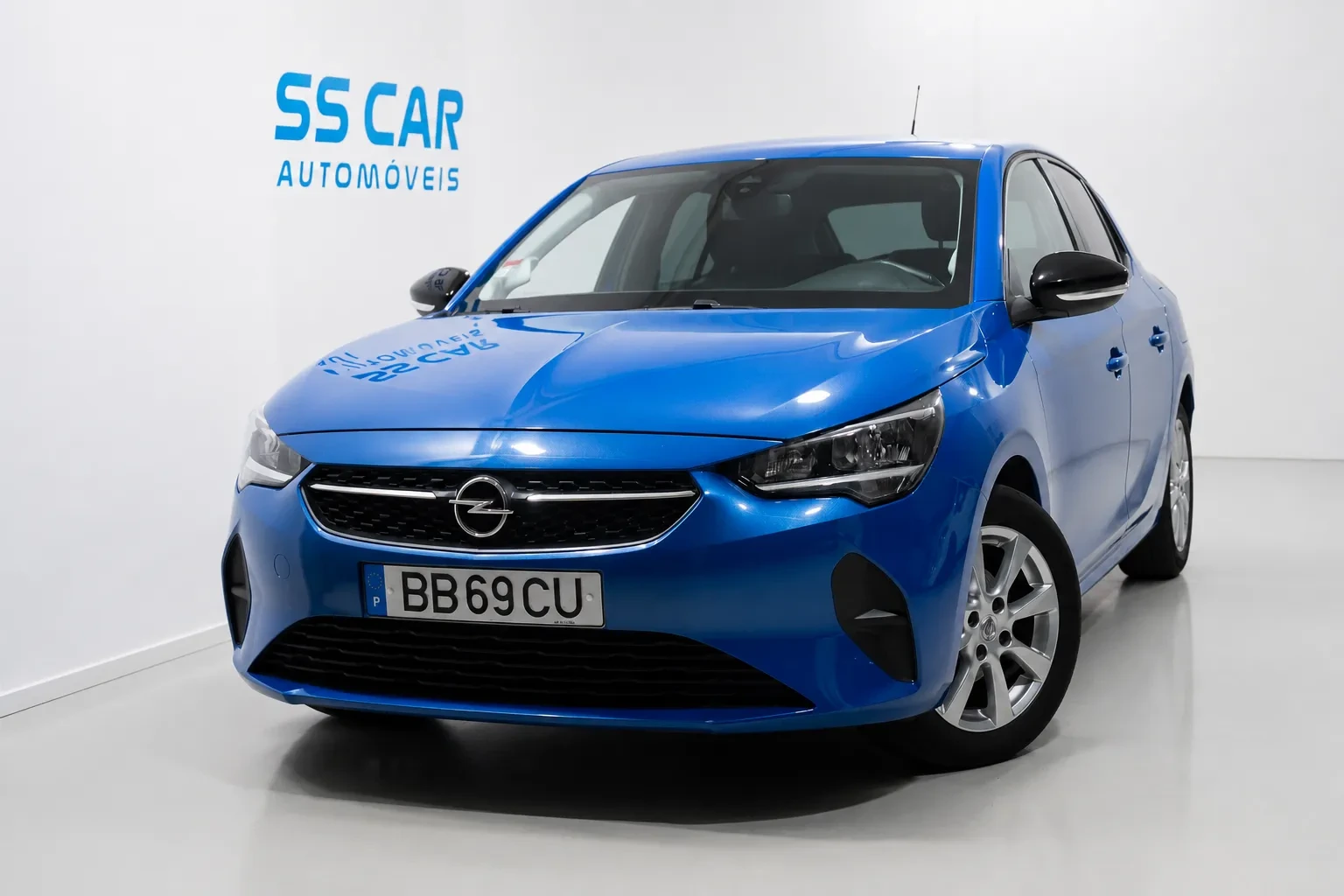 Opel Corsa 1.2 Elegance 1