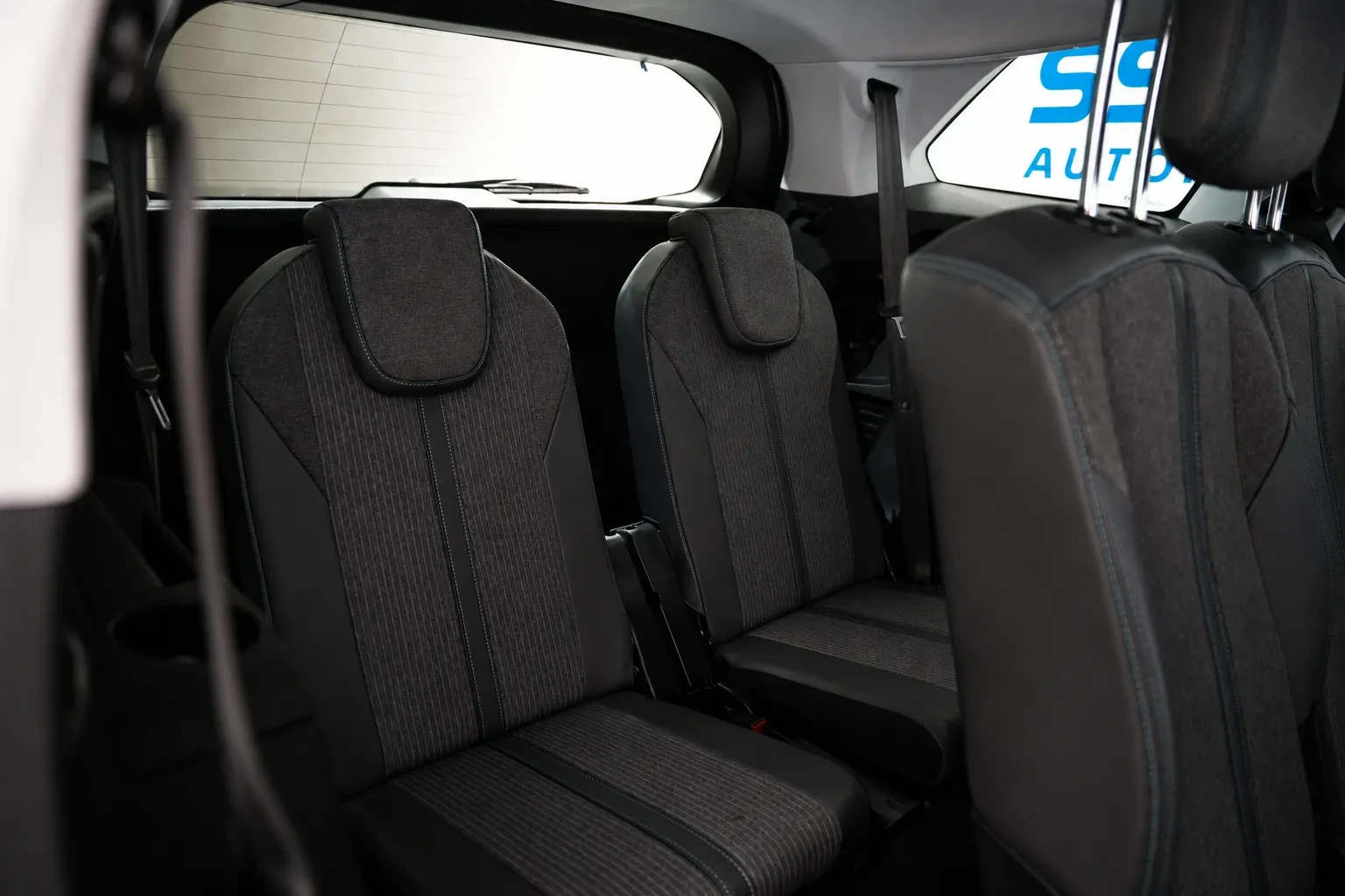 Peugeot 5008 1.2 PureTech Allure Pack 23