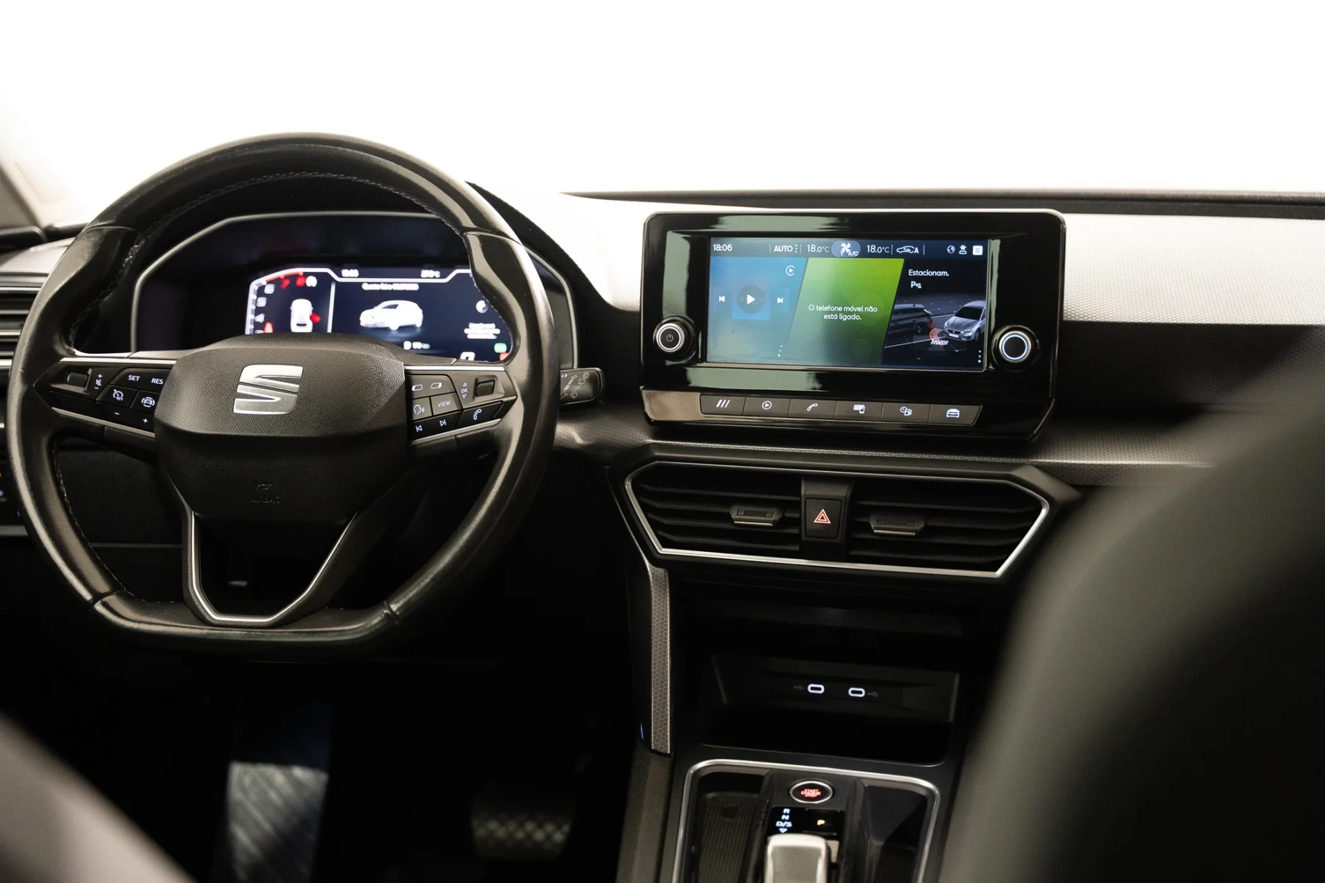 SEAT Leon 1.0 ETSI Style DSG 9
