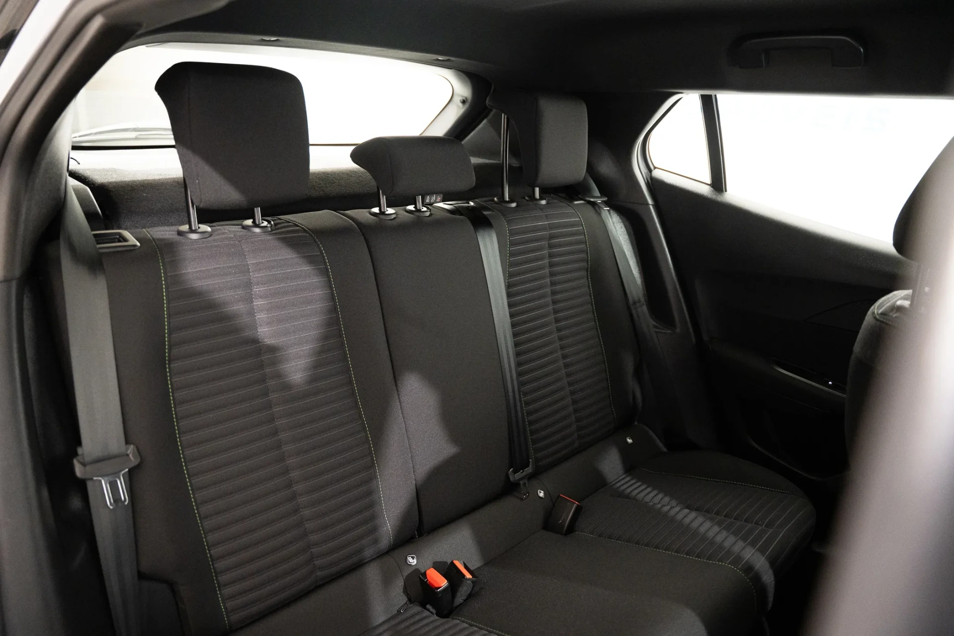 Peugeot 2008 1.2 PureTech Active 22