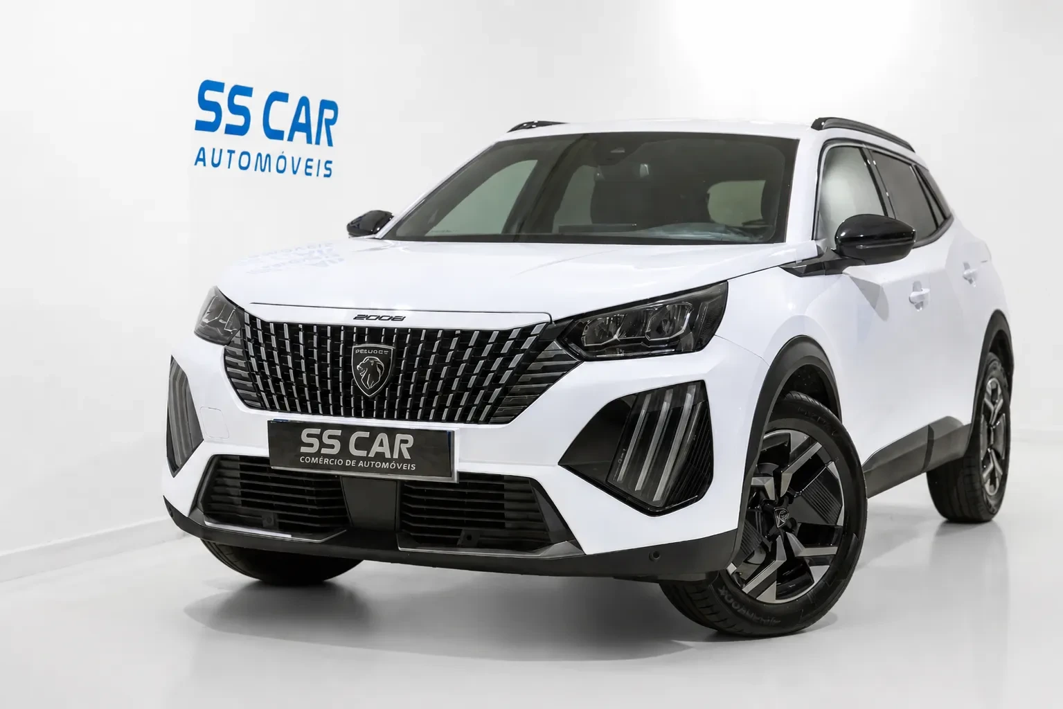 Peugeot 2008 1.2 PureTech Allure EAT8 1