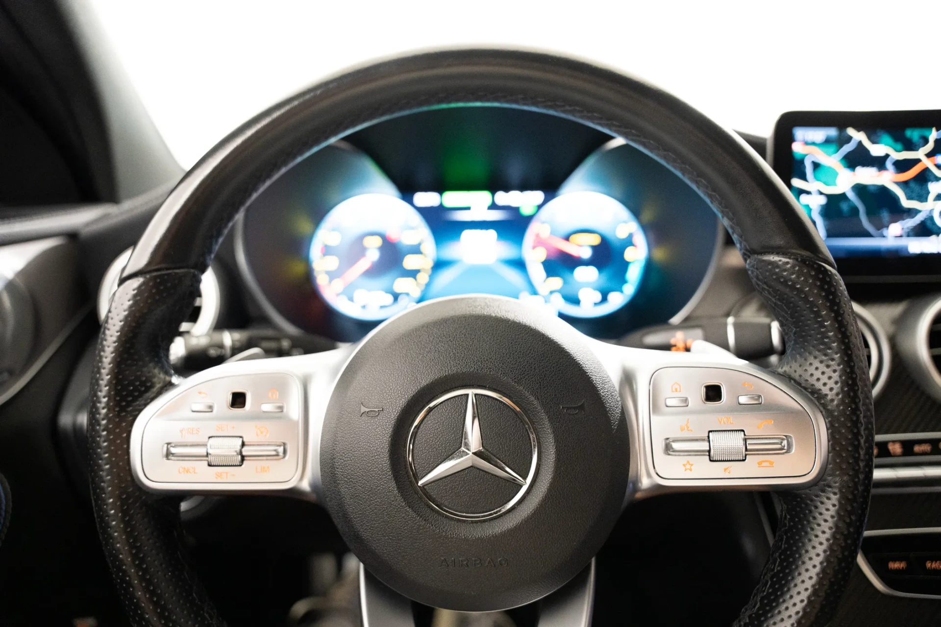 Mercedes-Benz C 300 de AMG Line 15