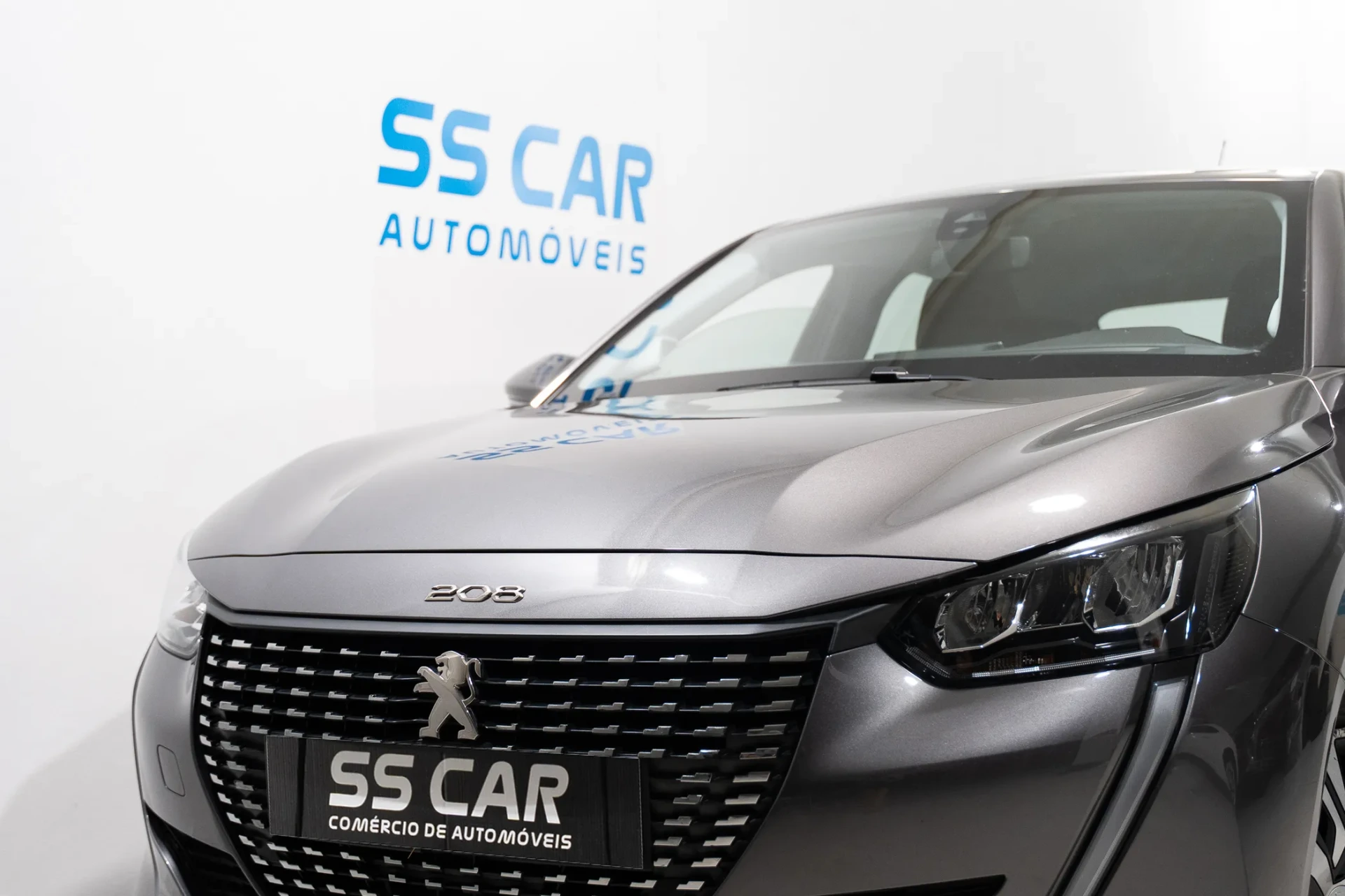 Peugeot 208 1.2 PureTech Allure EAT8 3