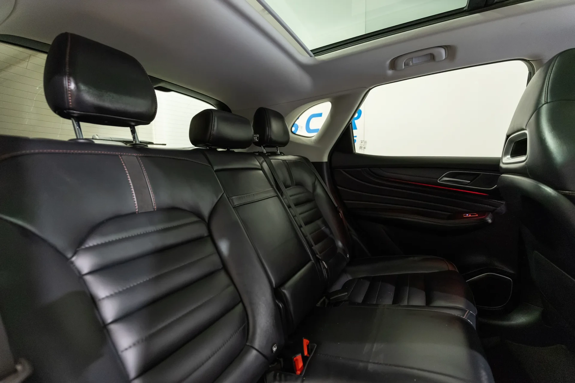 MG HS 1.5 T Luxury AT 26