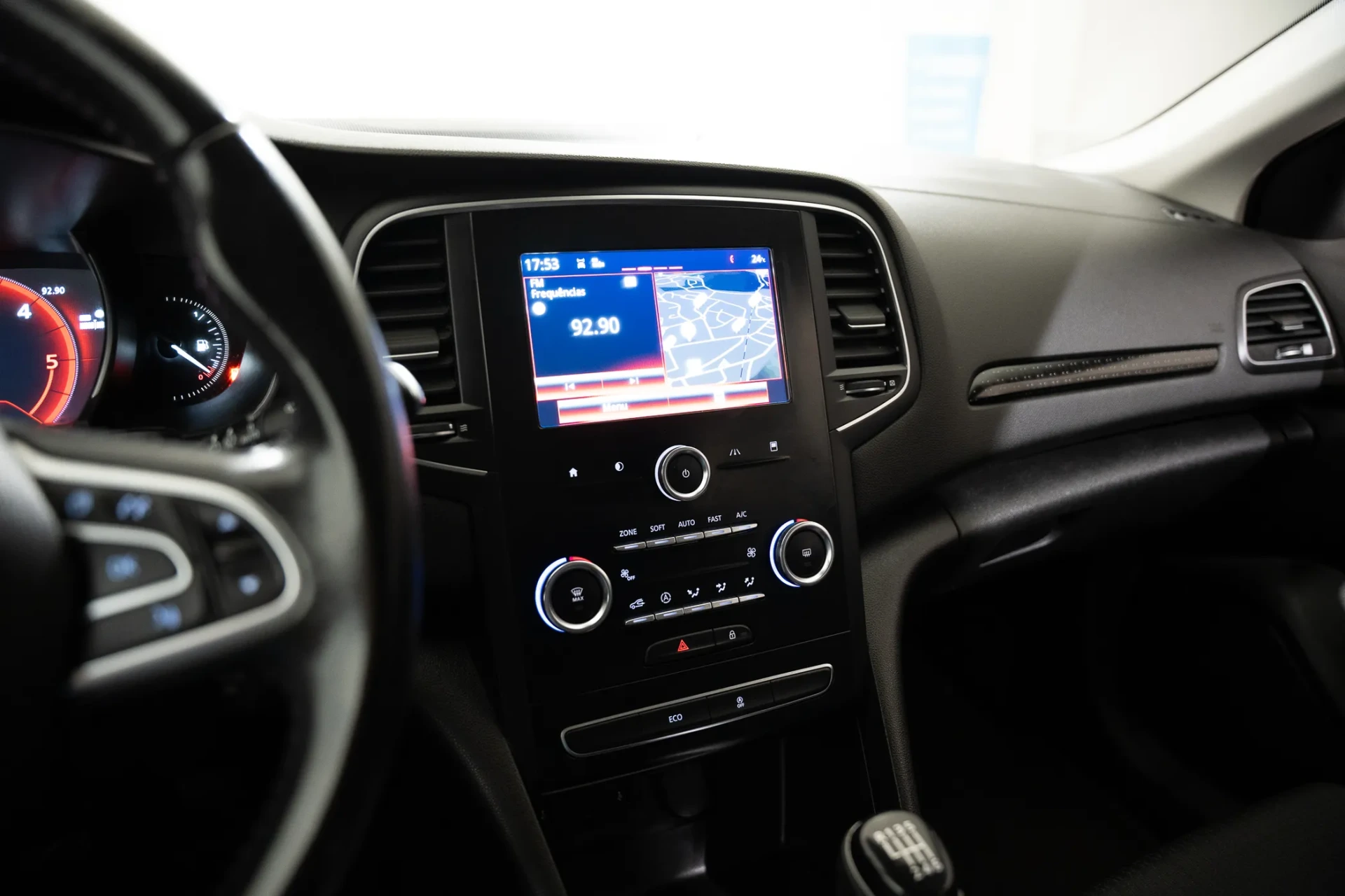 Renault Mégane 1.5 dCi Zen 17