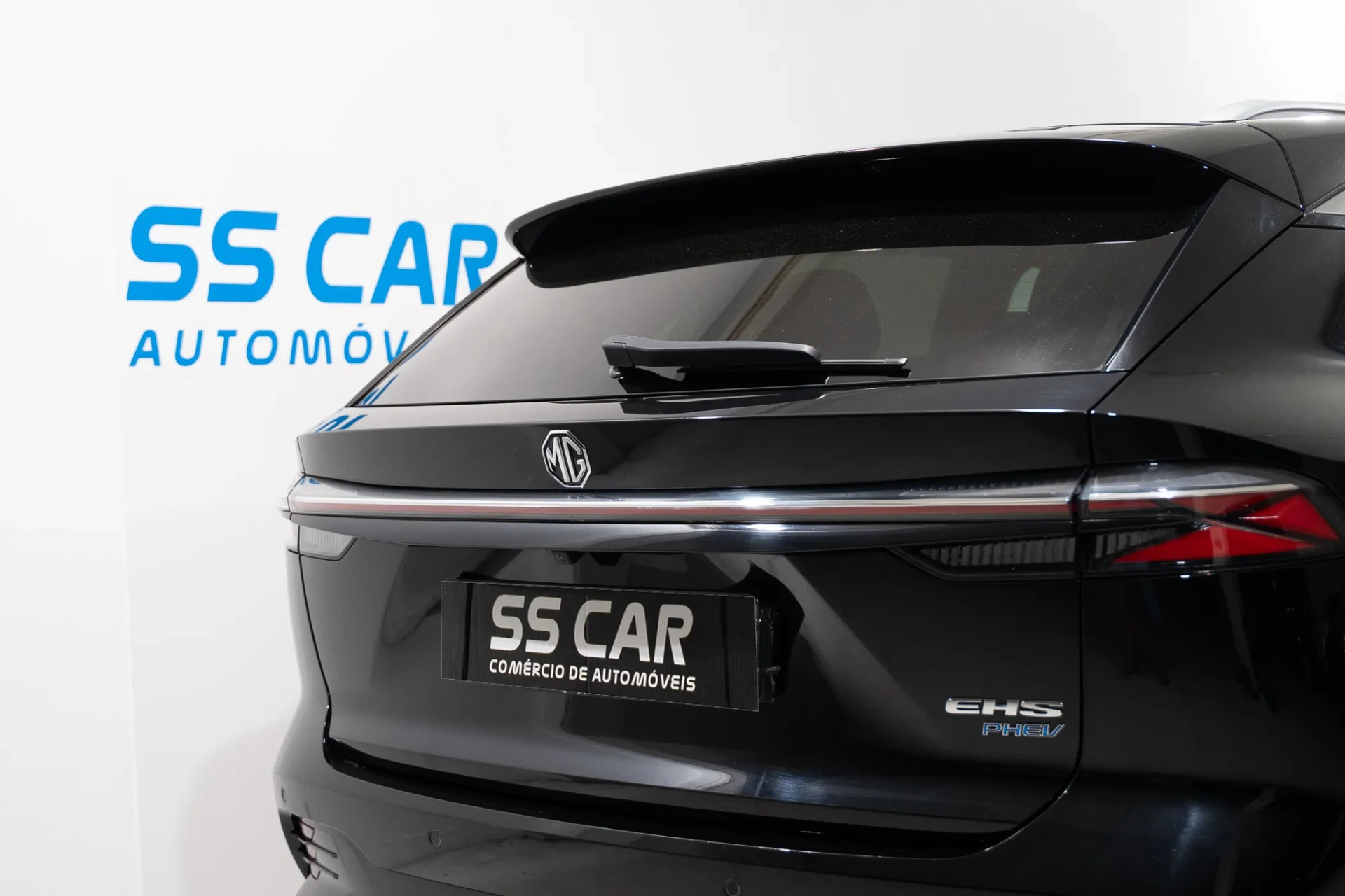MG HS 1.5 Plug-in Hybrid Luxury 8