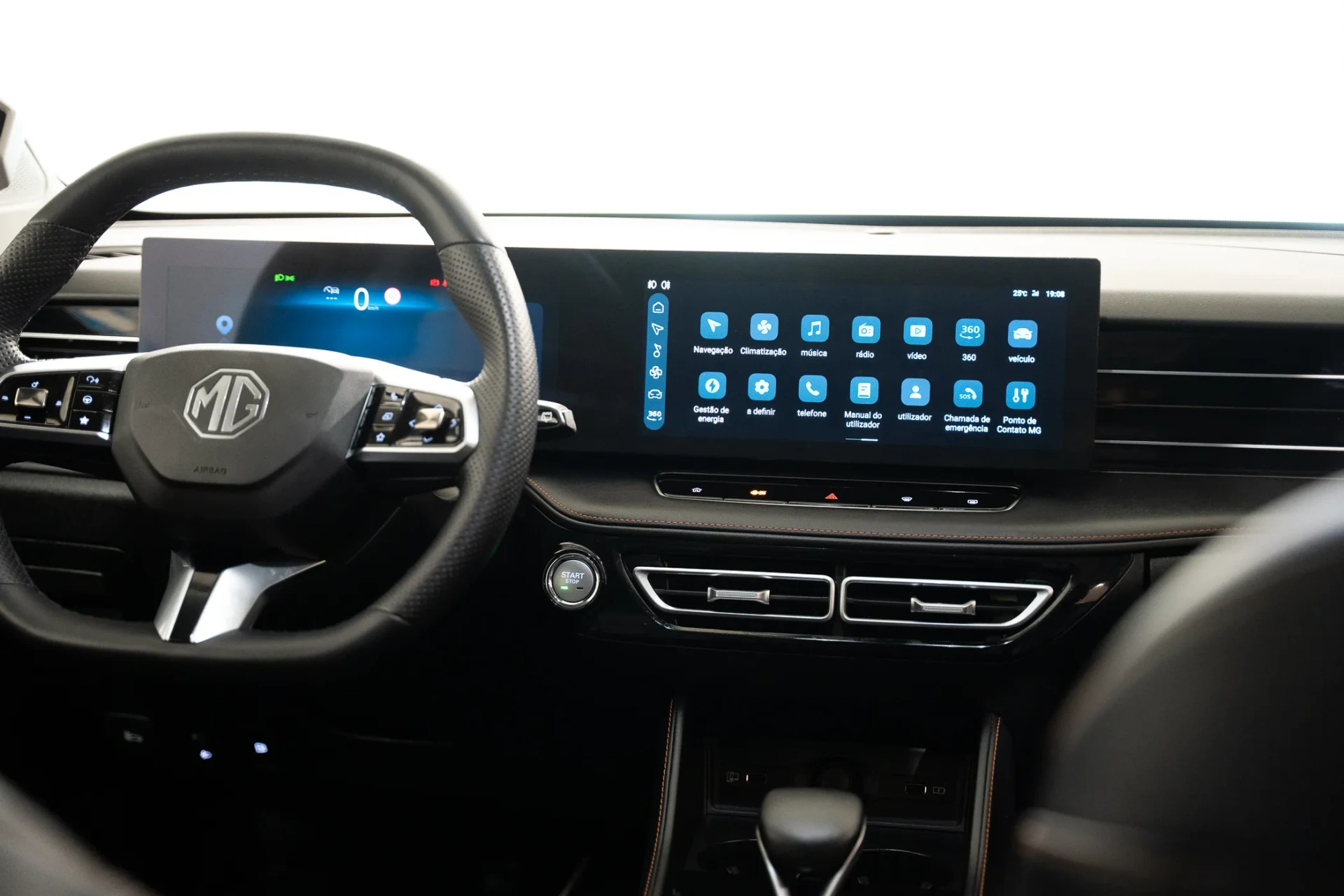 MG HS 1.5 Plug-in Hybrid Luxury 11