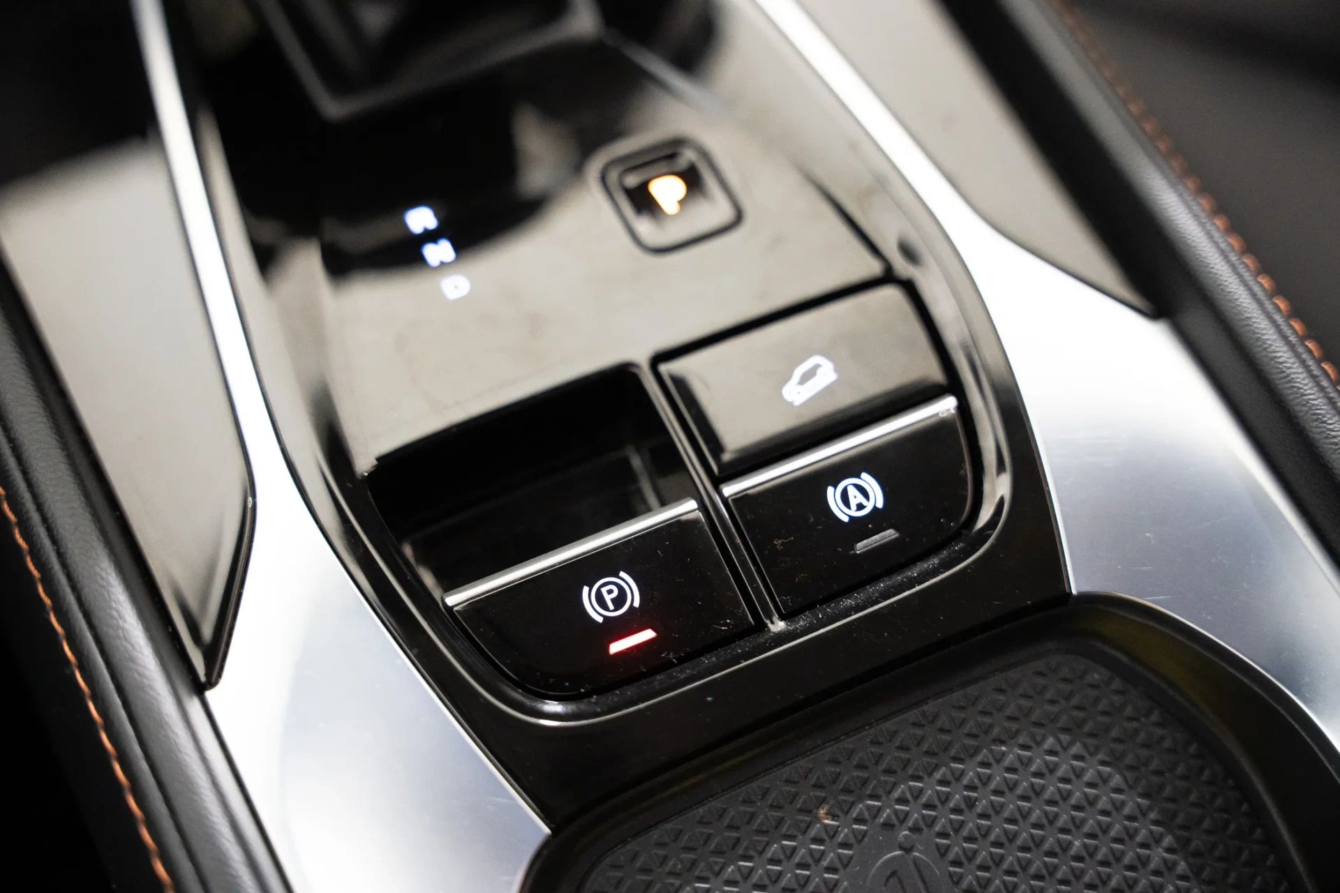MG HS 1.5 Plug-in Hybrid Luxury 26