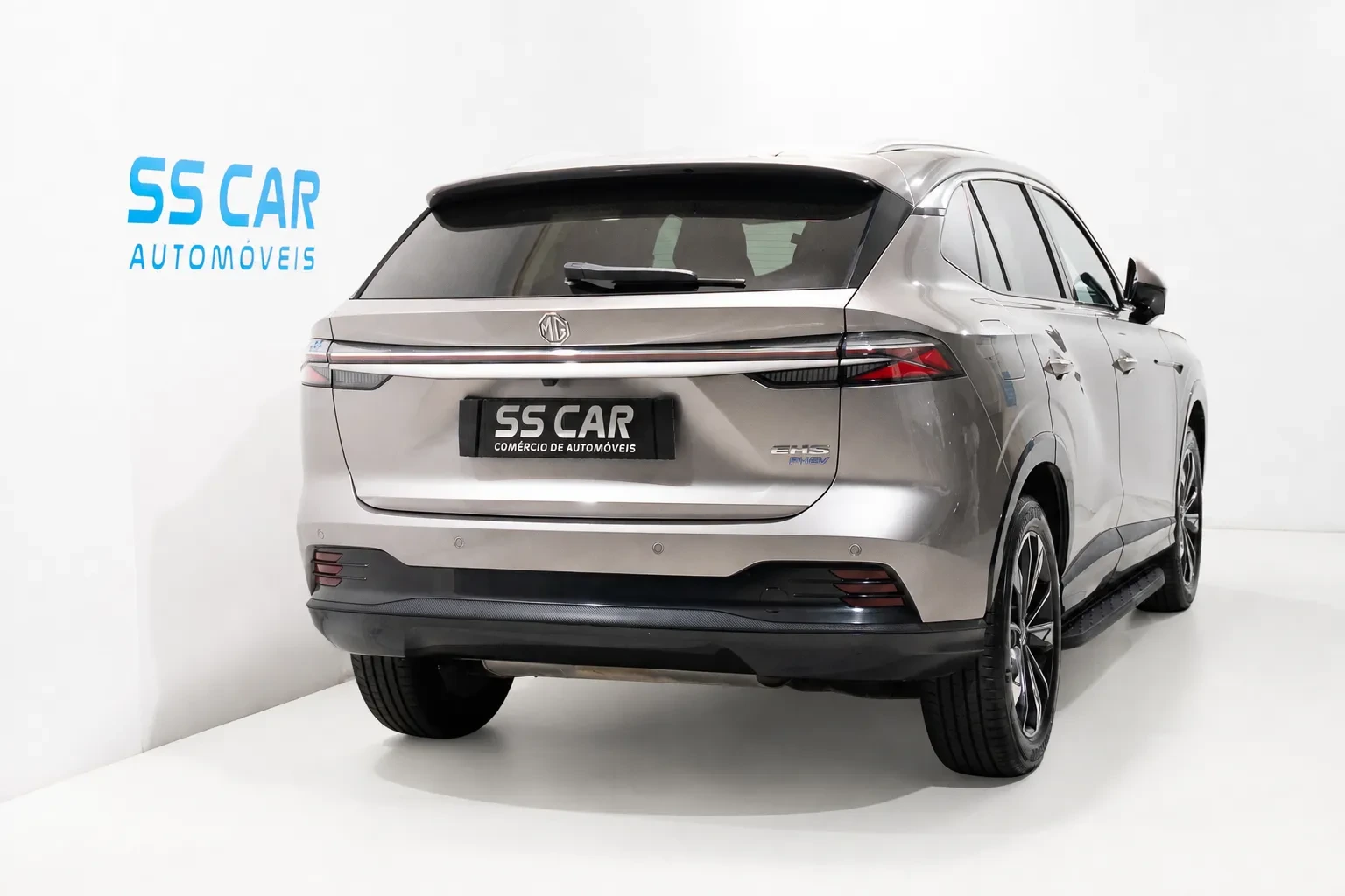 MG HS 1.5 Plug-in Hybrid Luxury 6