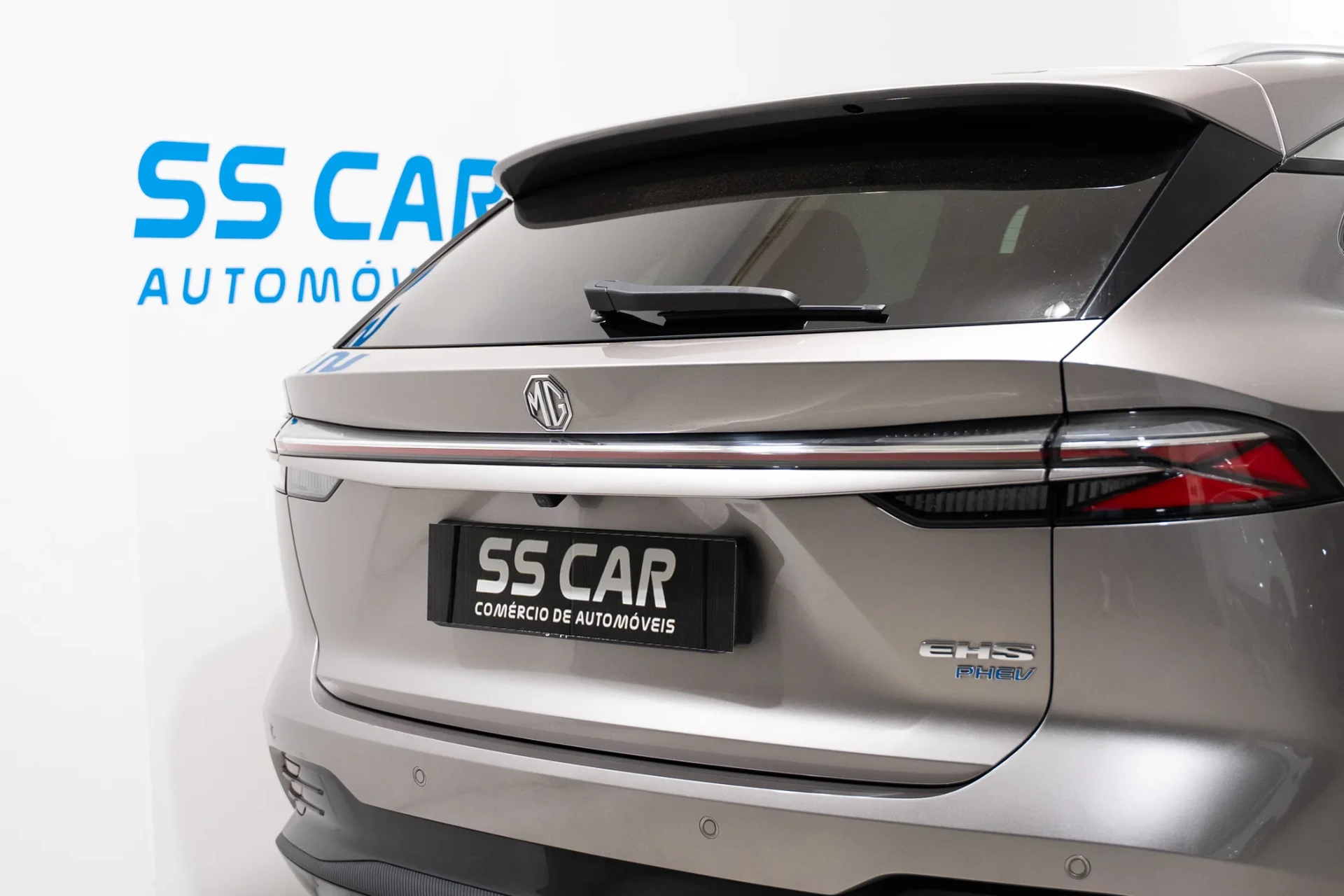 MG HS 1.5 Plug-in Hybrid Luxury 8