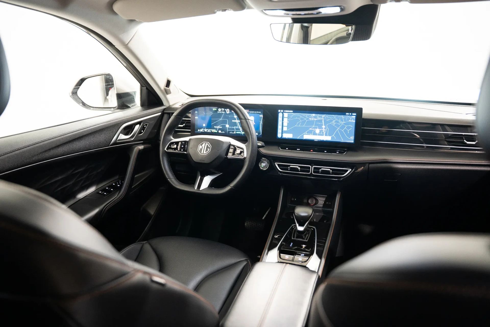 MG HS 1.5 Plug-in Hybrid Luxury 9