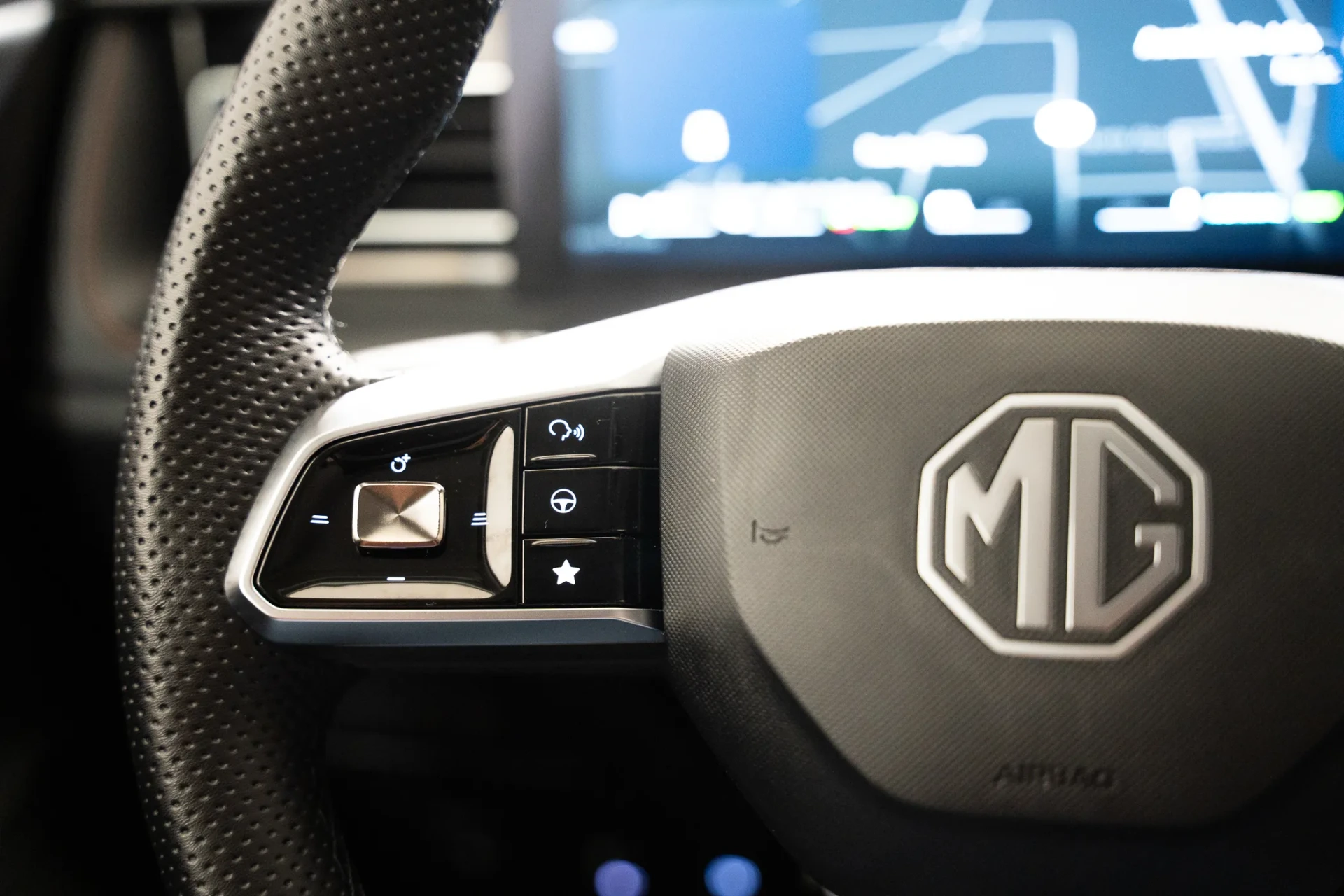 MG HS 1.5 Plug-in Hybrid Luxury 13