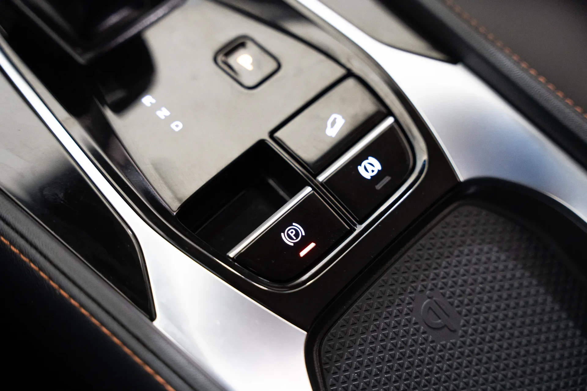 MG HS 1.5 Plug-in Hybrid Luxury 25