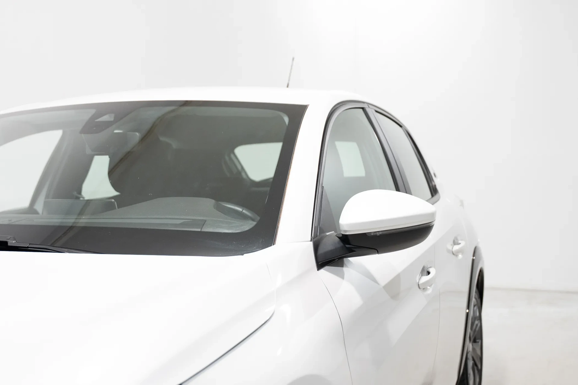 Peugeot e-208 50 kWh Active 5