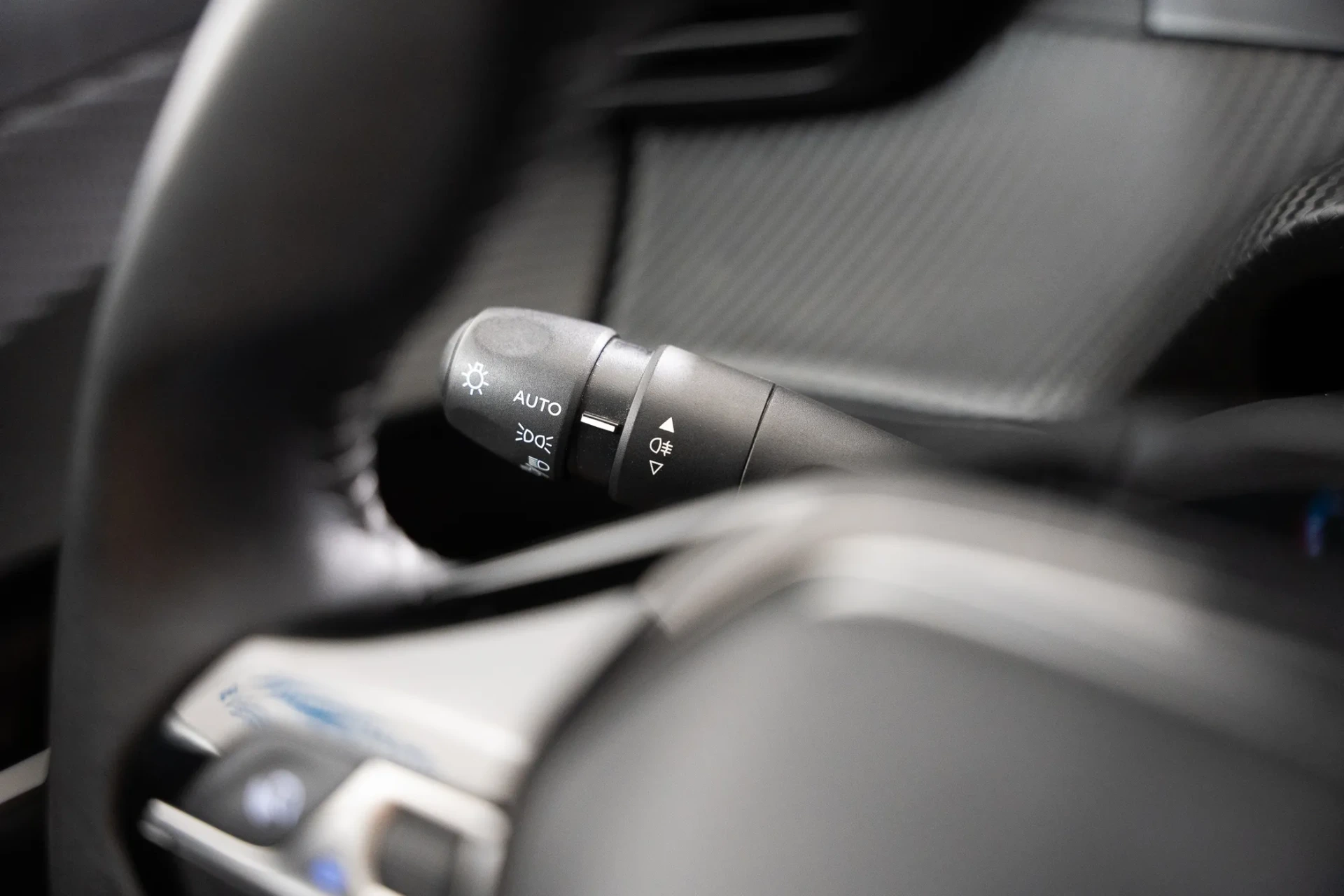 Peugeot e-208 50 kWh Active 13