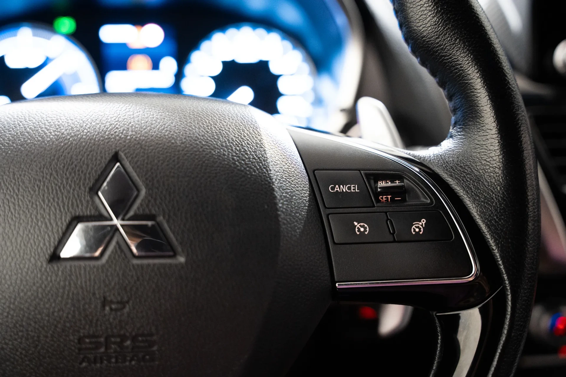 Mitsubishi Eclipse Cross 2.4 PHEV eMotion 17