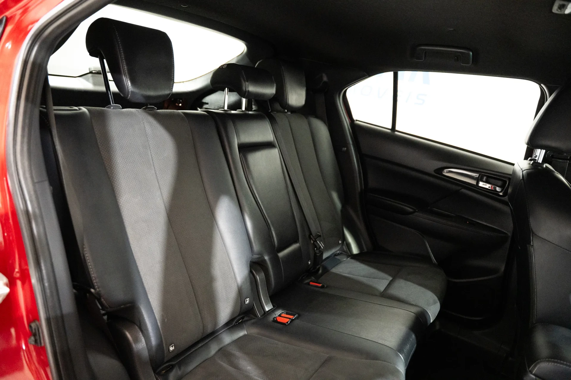 Mitsubishi Eclipse Cross 2.4 PHEV eMotion 29