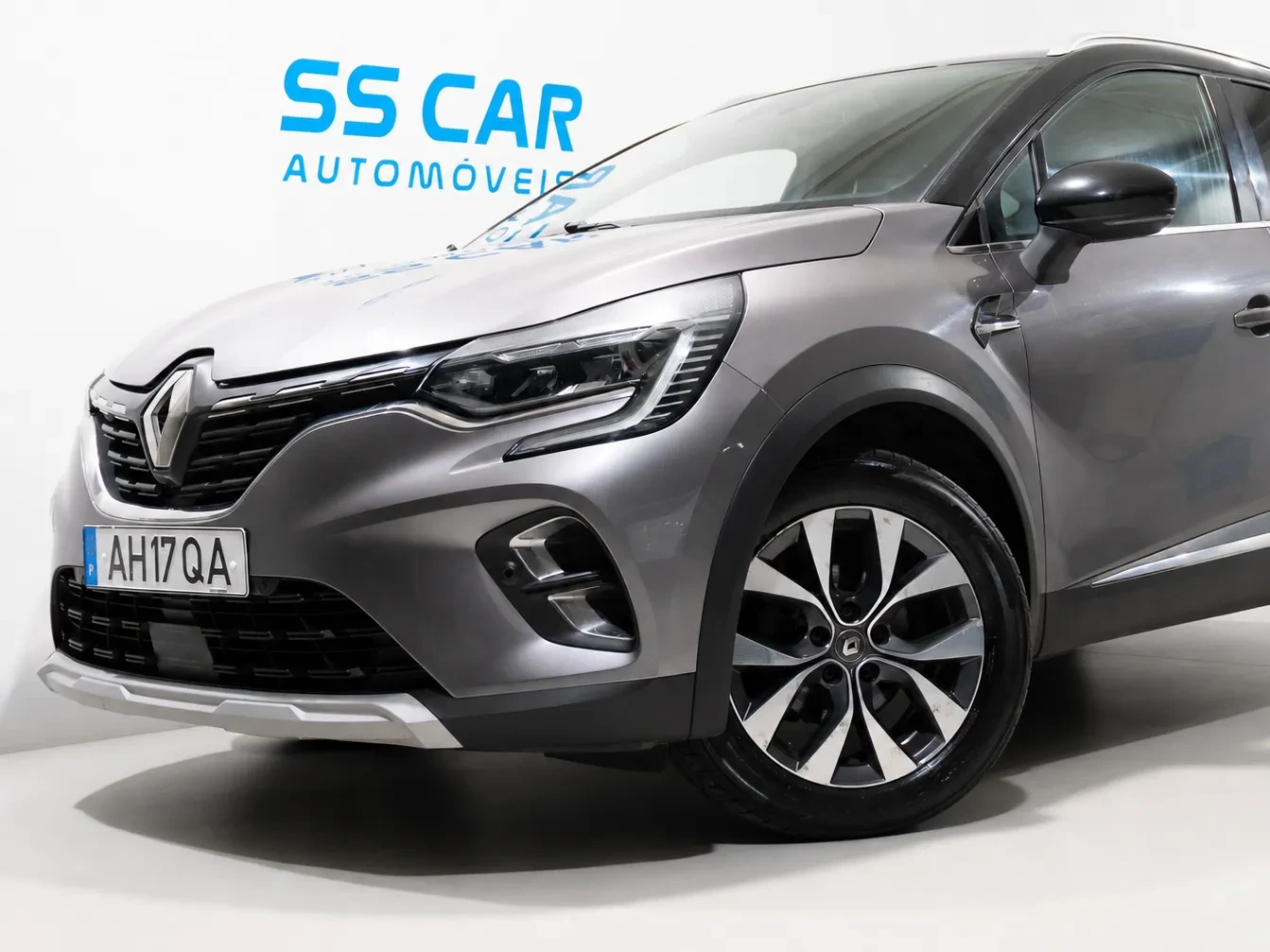 Renault Captur 1.0 TCe Exclusive 2