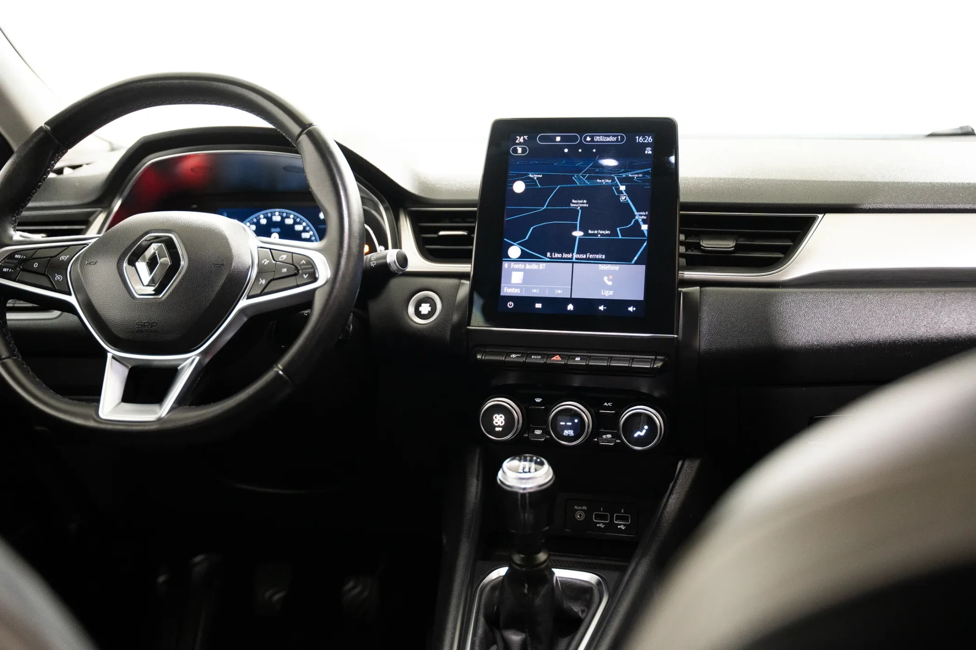 Renault Captur 1.0 TCe Exclusive 11