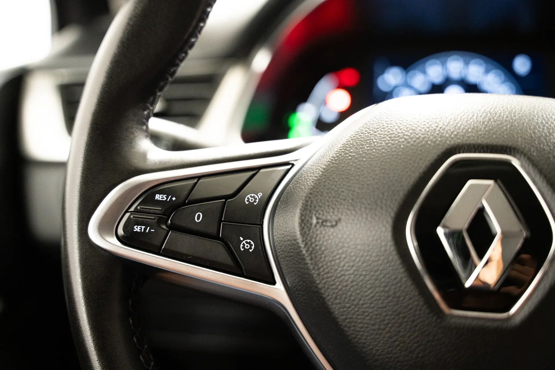 Renault Captur 1.0 TCe Exclusive 14
