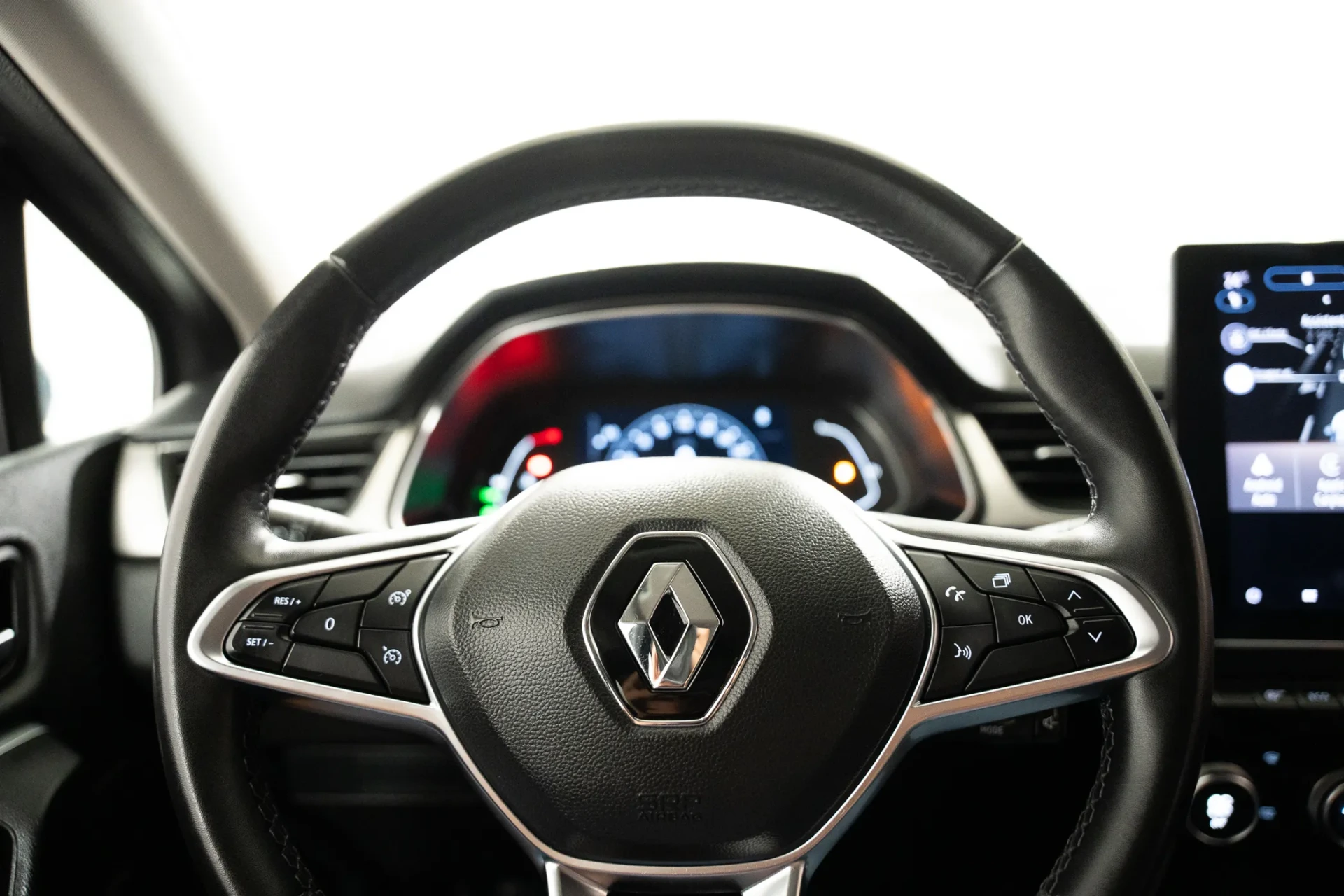 Renault Captur 1.0 TCe Exclusive 15