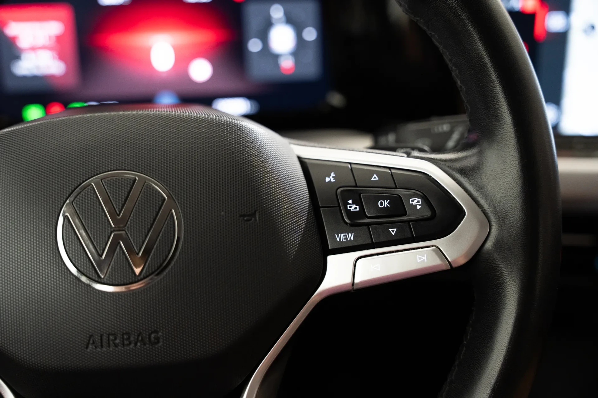 Volkswagen Golf Variant 1.0 eTSI Life DSG 16