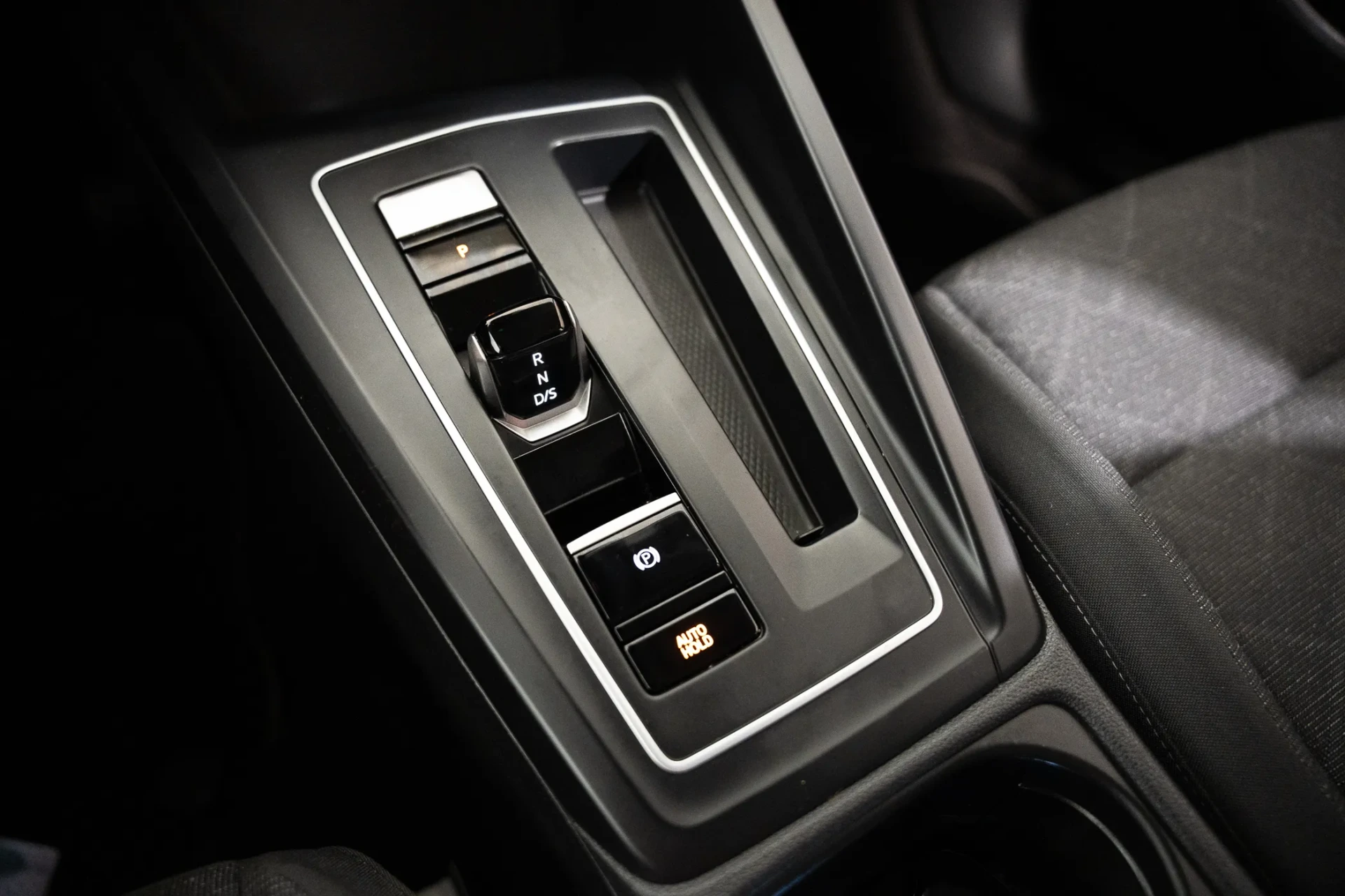 Volkswagen Golf Variant 1.0 eTSI Life DSG 23
