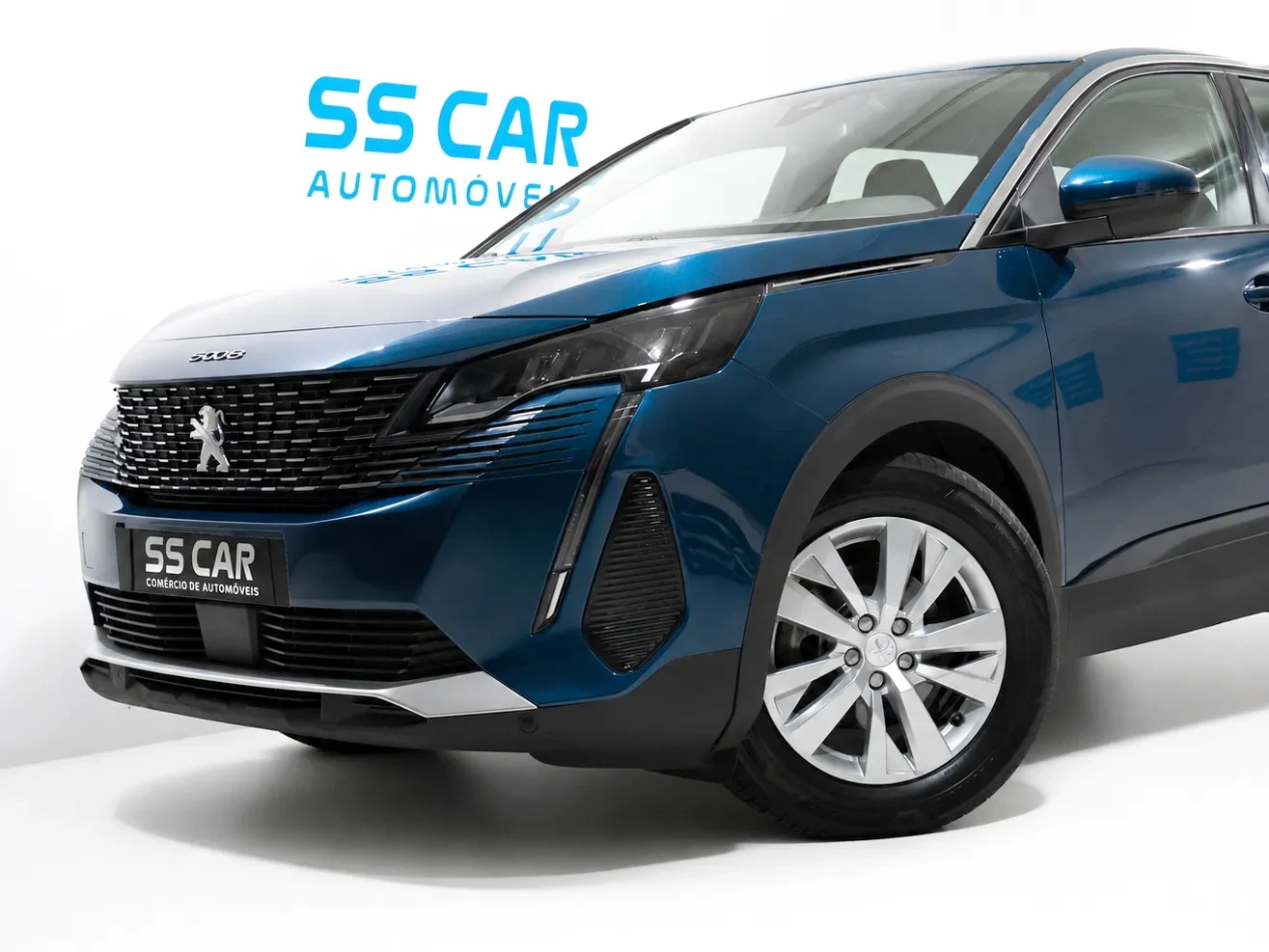 Peugeot 5008 1.2 PureTech Allure EAT8 2