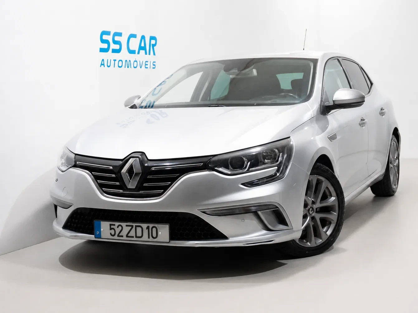 Renault Mégane 1.5 Blue dCi GT Line EDC 1