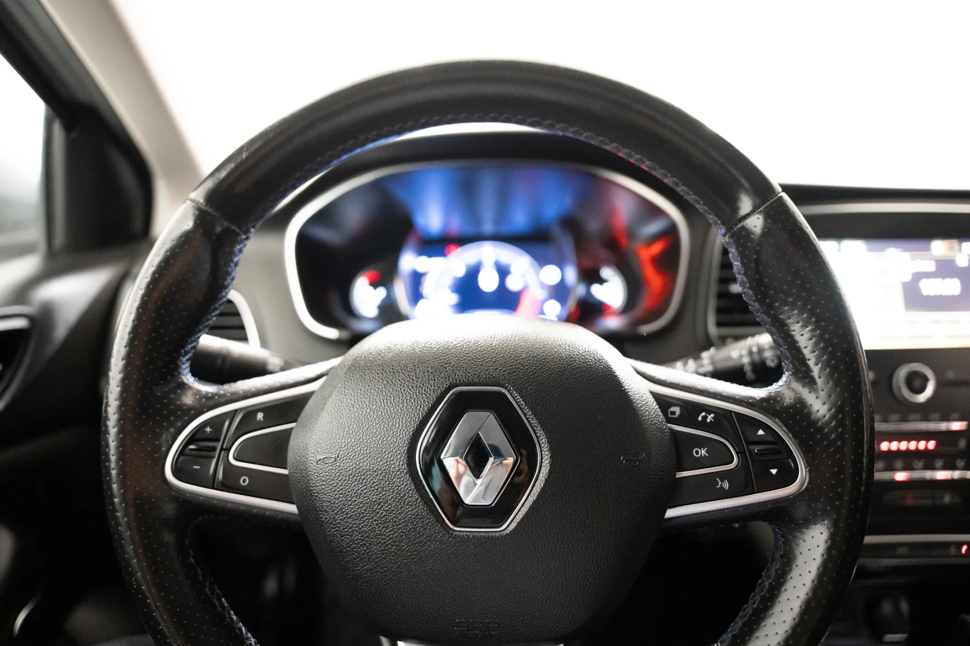 Renault Mégane 1.5 Blue dCi GT Line EDC 14