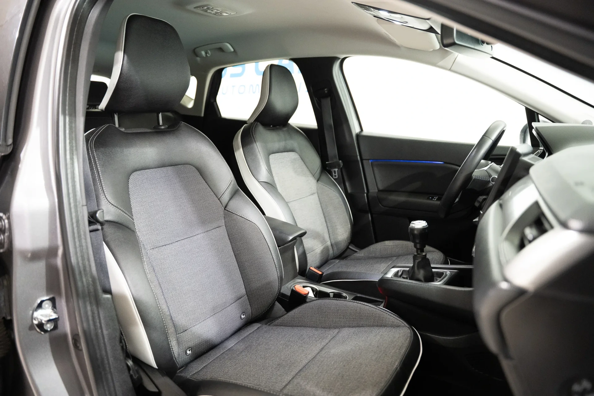 Renault Captur 1.0 TCe Exclusive 26