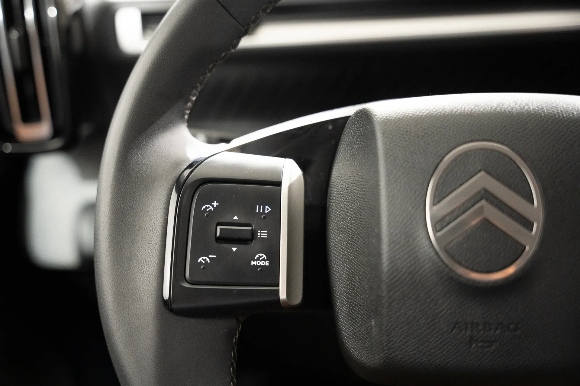 Citroen e-C3 44 kWh Autonomia Conforto Max 14