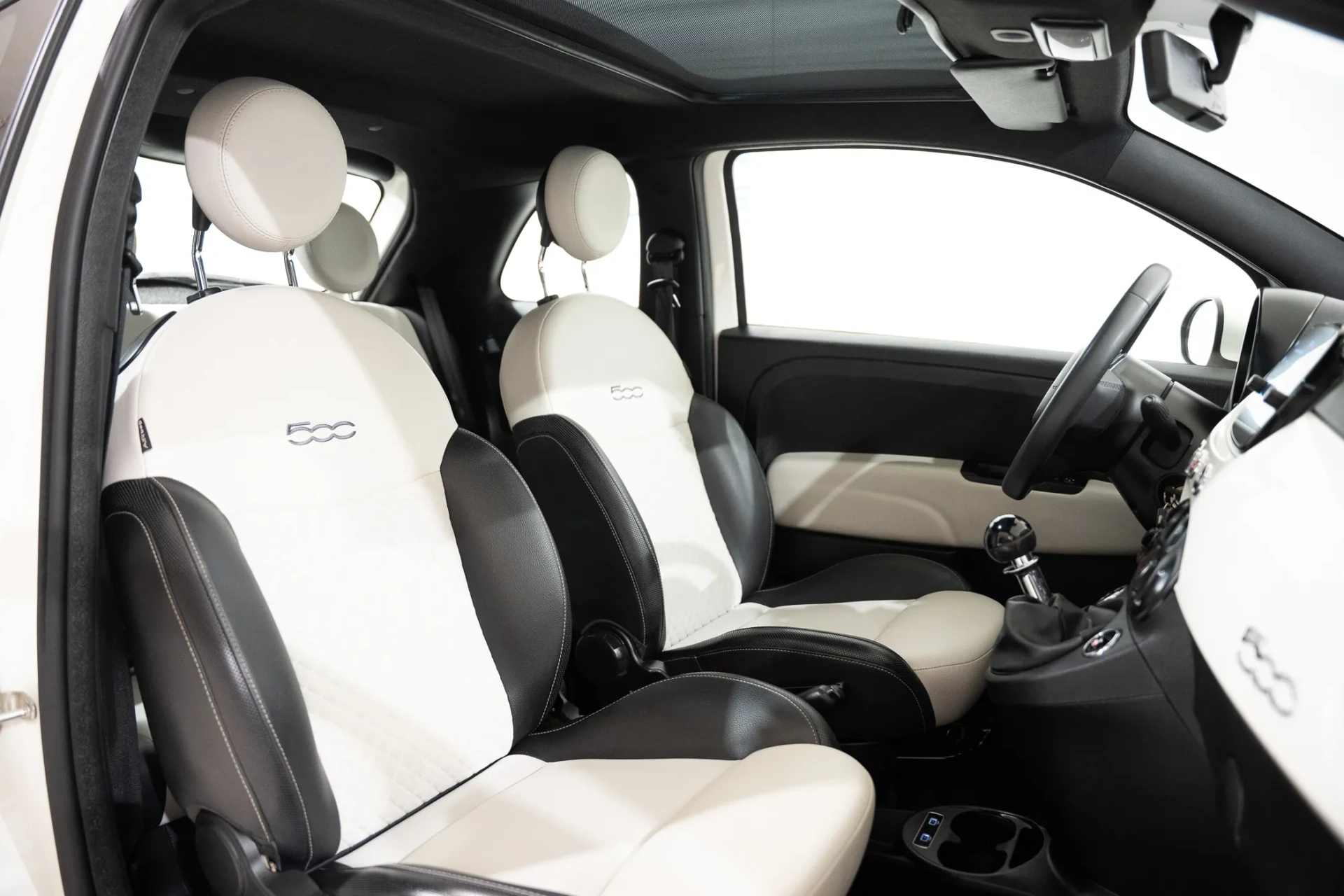 Fiat 500 1.0 Hybrid Dolcevita 20