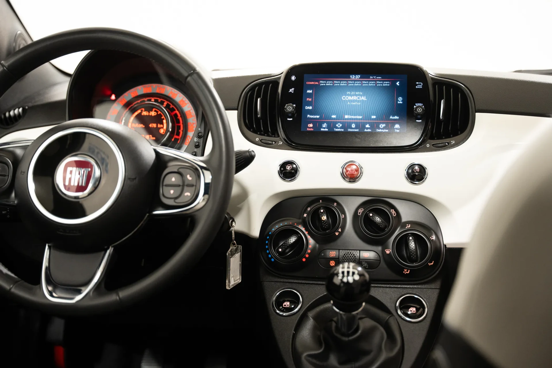 Fiat 500 1.0 Hybrid Dolcevita 11