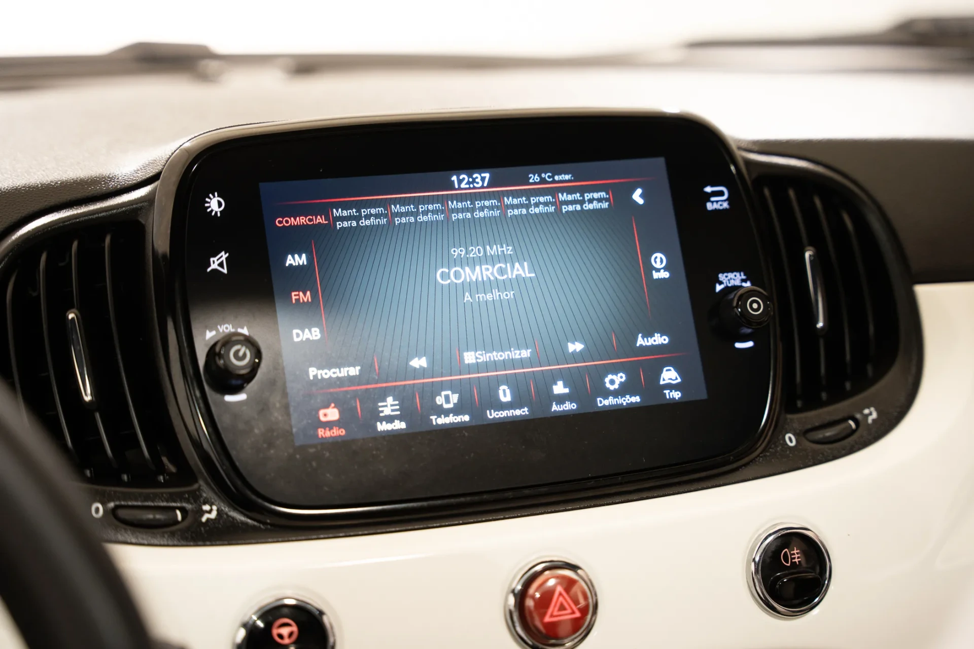 Fiat 500 1.0 Hybrid Dolcevita 17